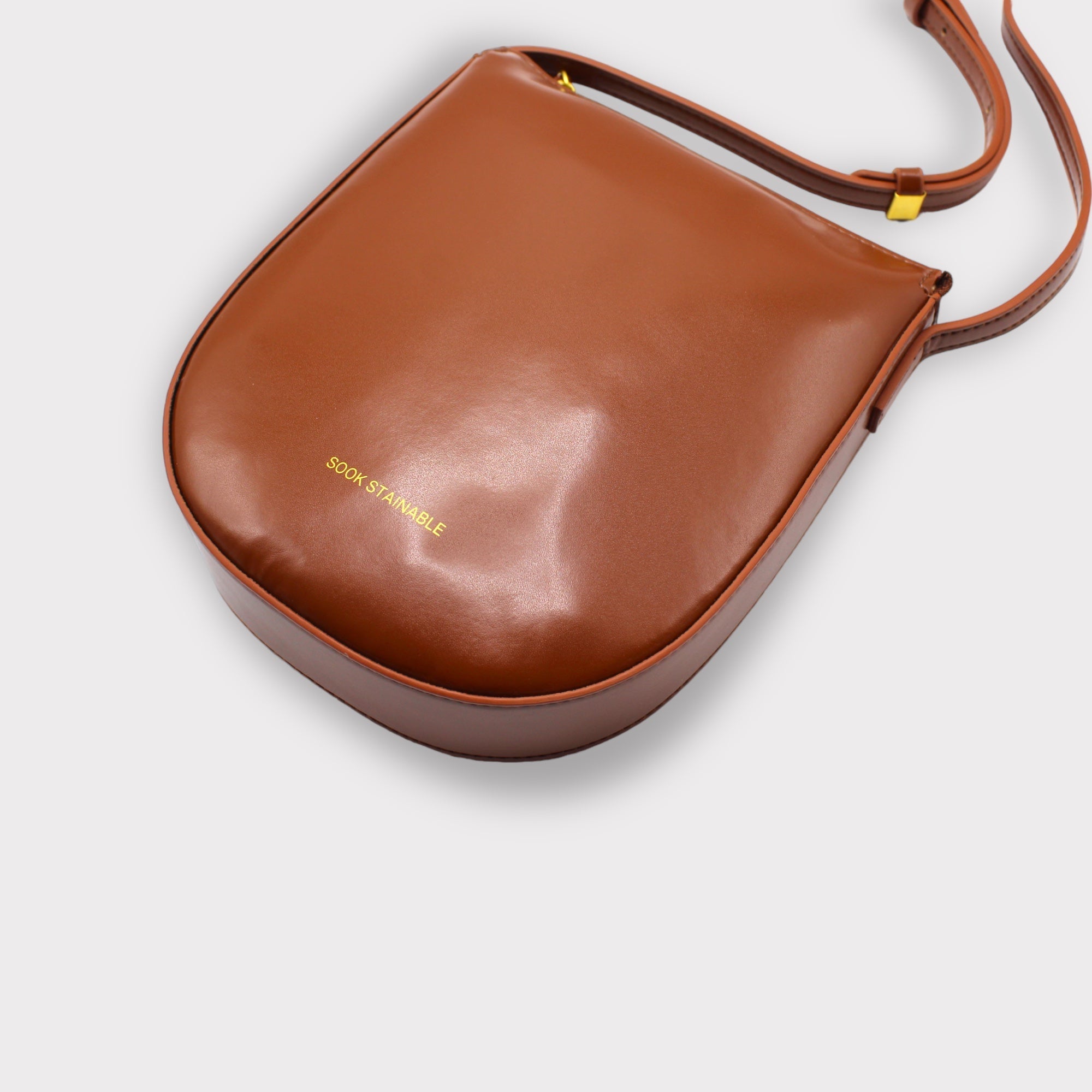 Eva - Apple Leather Crossbody Bag - Brown