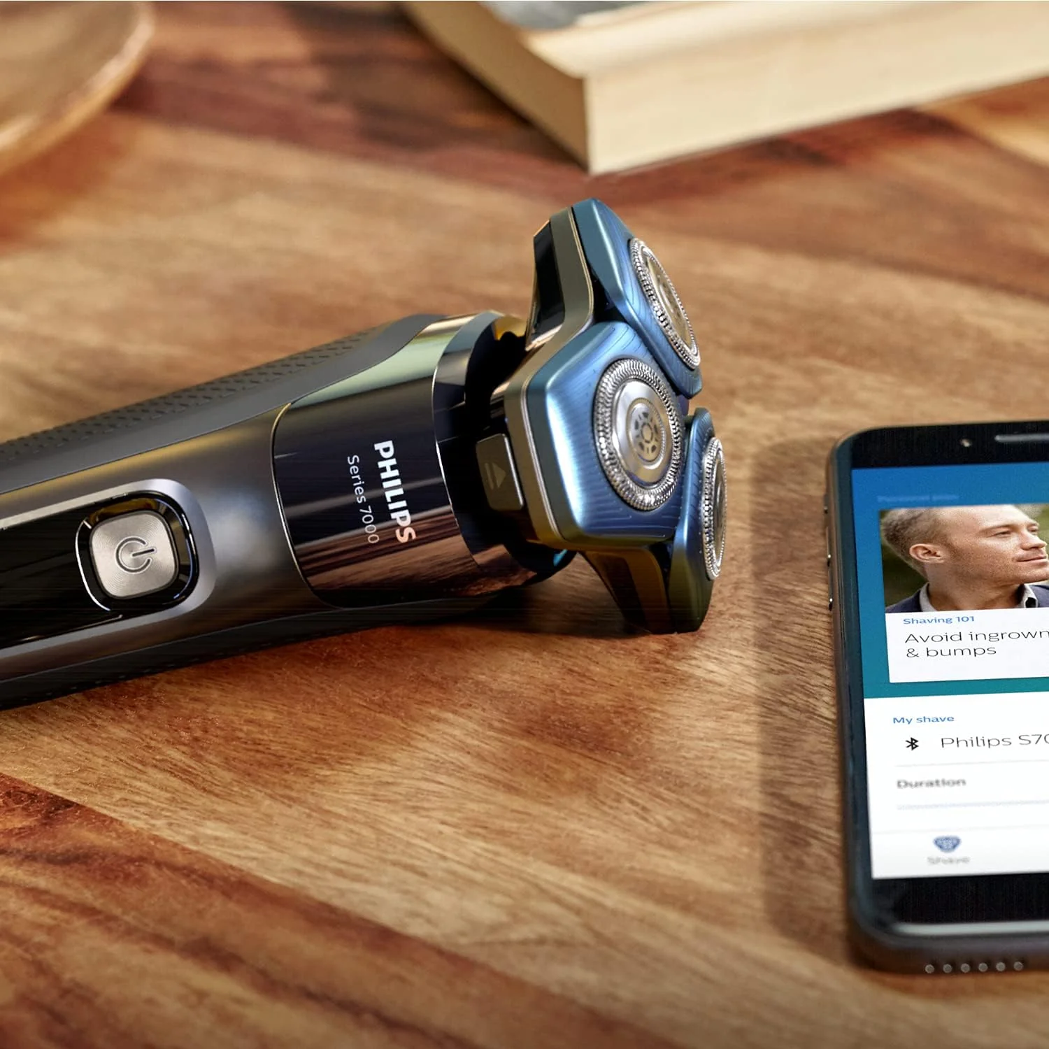 2025 Philips Series 7000 våd- og tørbarbermaskine S7887/55 med hurtigrensningspod