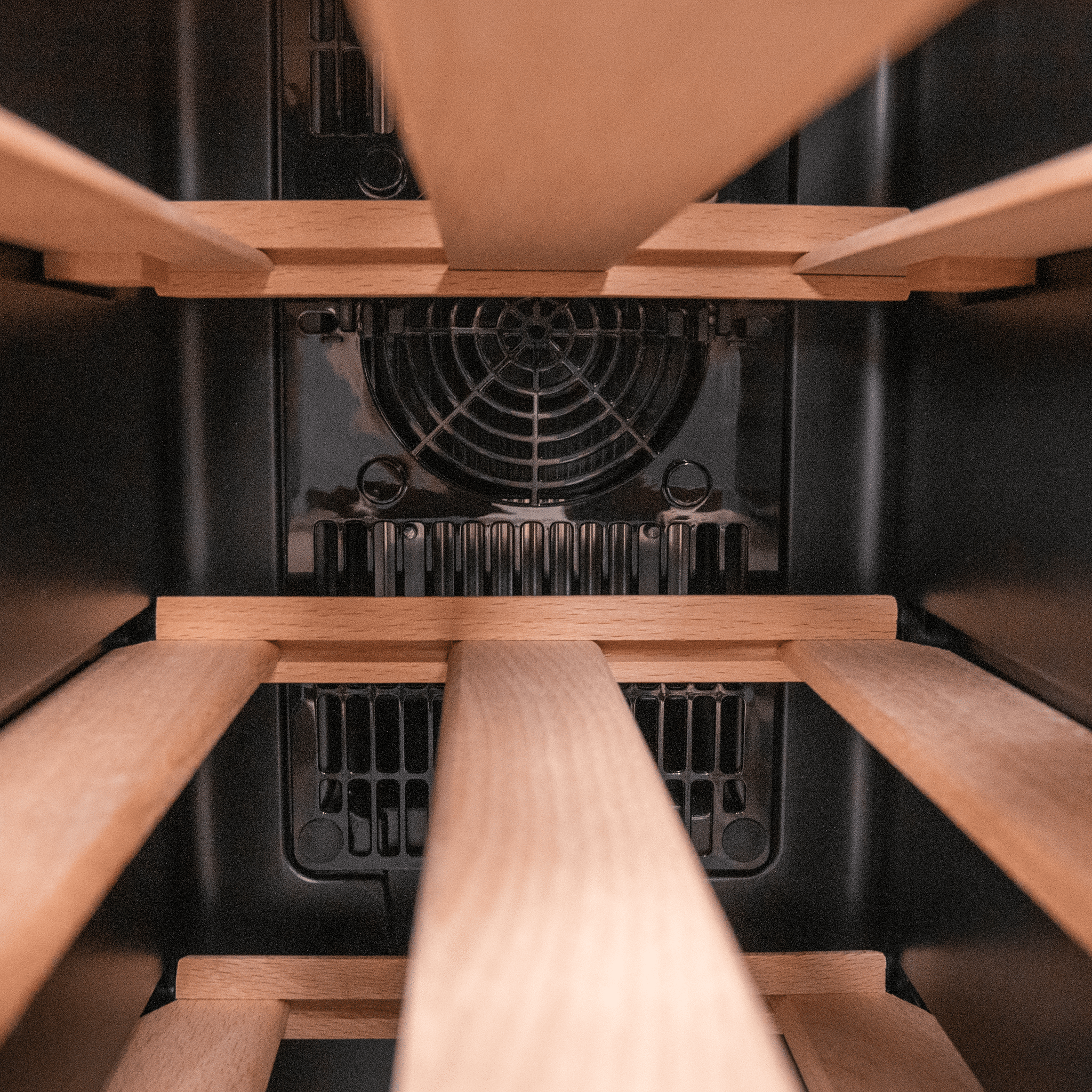 Bolero GrandSommelier 830 CoolWood