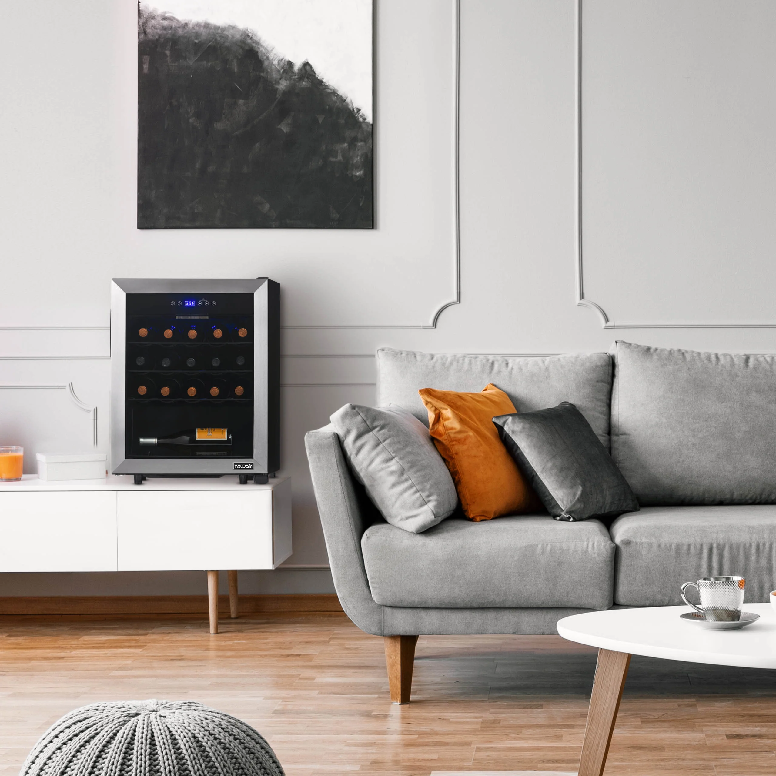 2025 Newair® Fritstående vinkøleskab i rustfrit stål – 23 flasker – 18,9