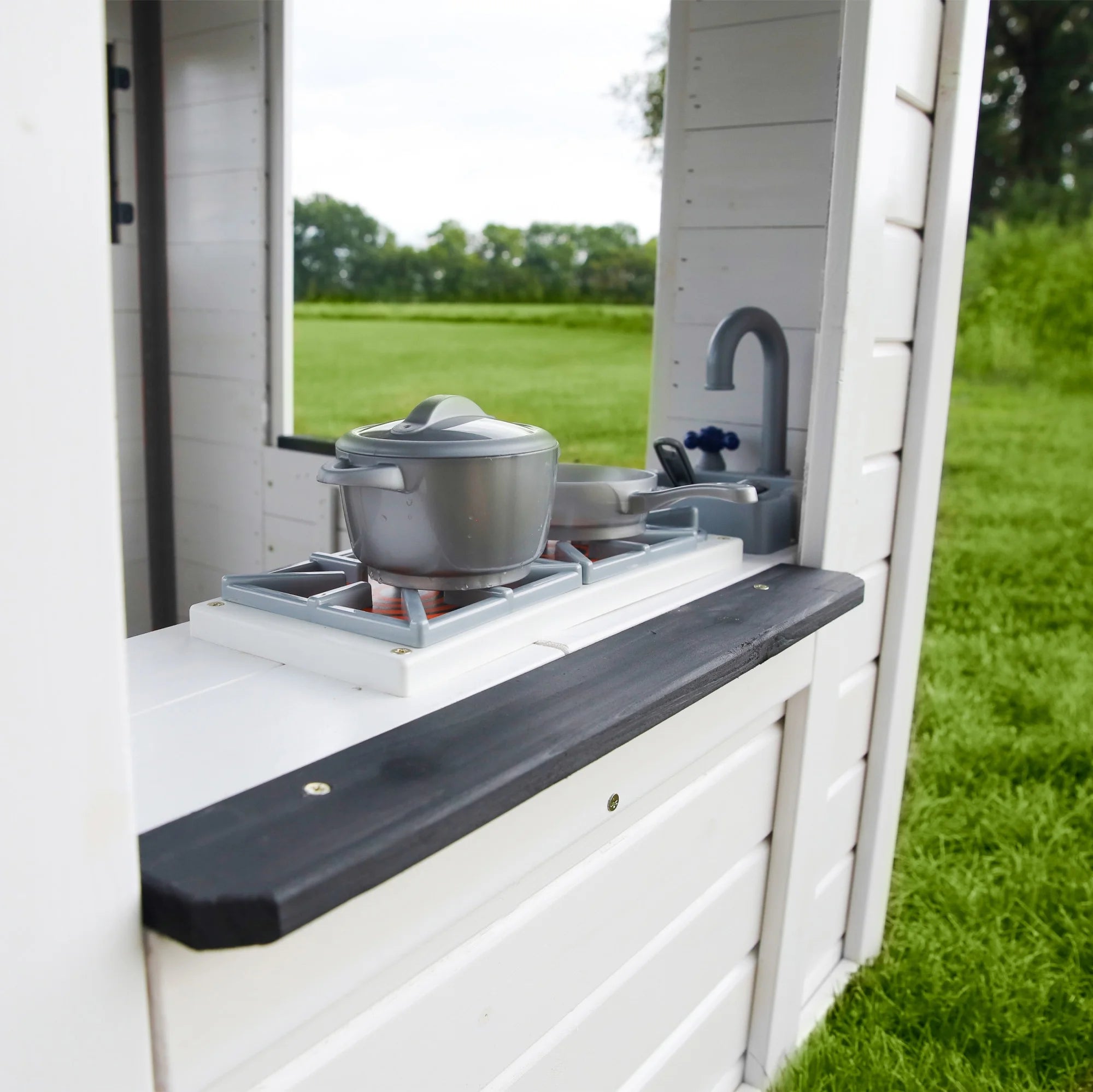 Maisonnette Sweetwater Backyard Discovery – Blanc