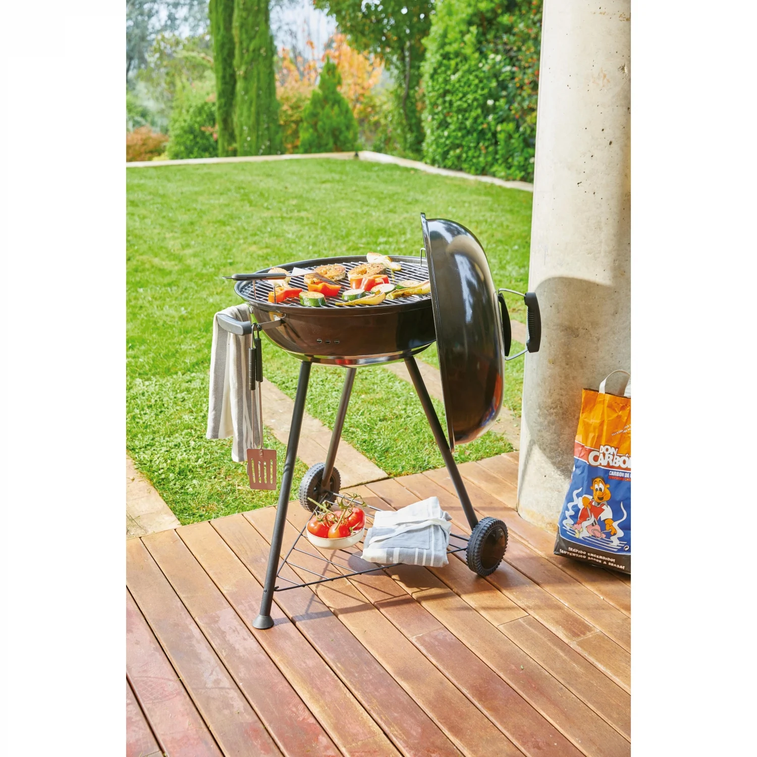 Neuer Cadix-Grill 51x48x87