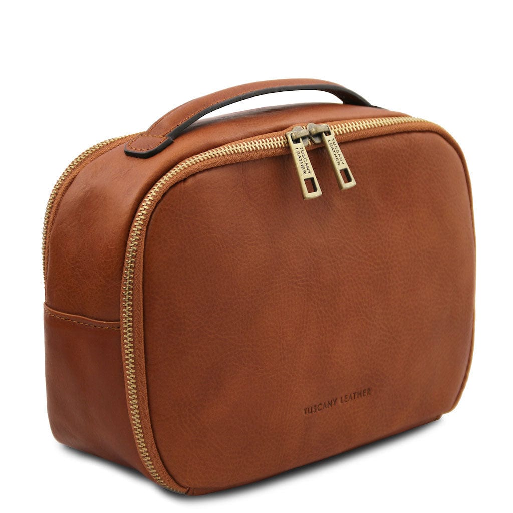 Marvin - Leather toiletry bag | TL142326