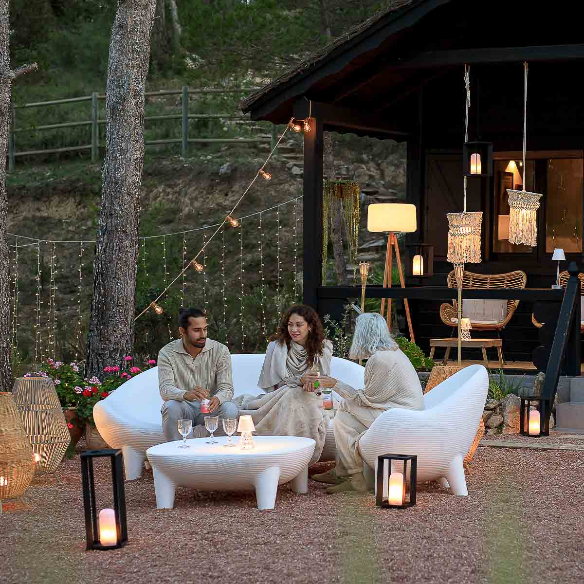 Martinique niedriger Couchtisch