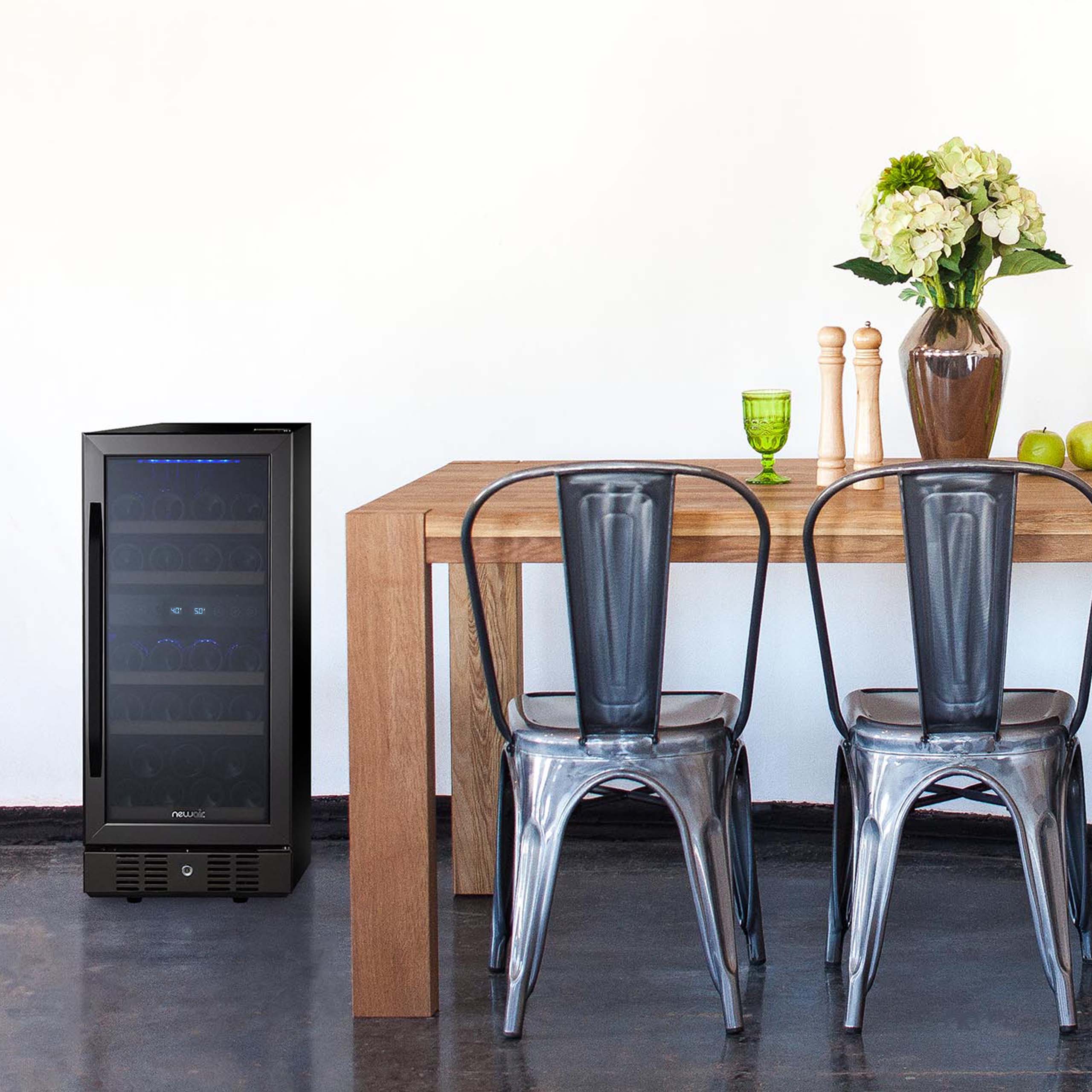 Cave à vin encastrable Newair® 2025, noire – 29 bouteilles – 14,8 zones