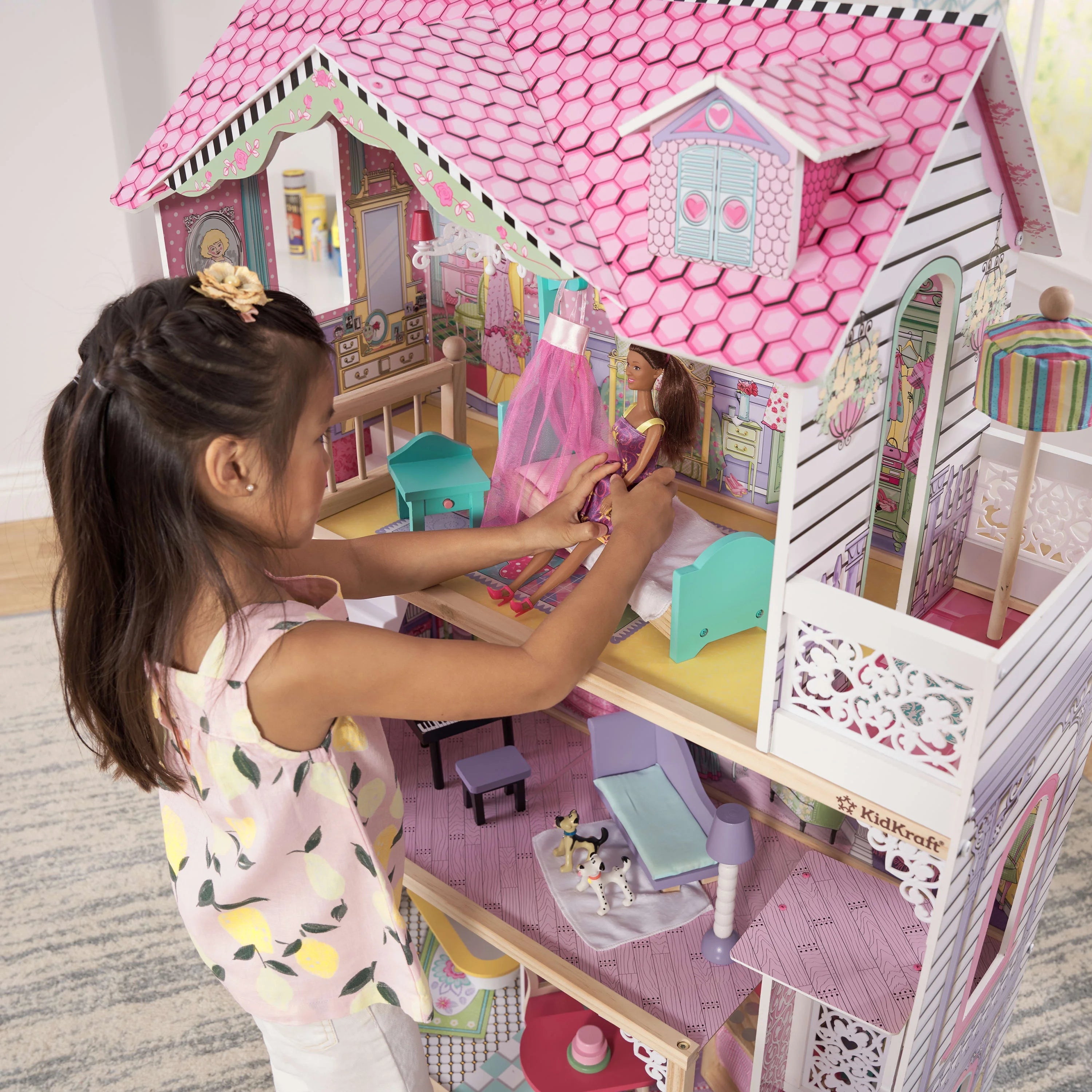 Maison de poupée en bois Annabelle de KidKraft avec ascenseur et 17 accessoires