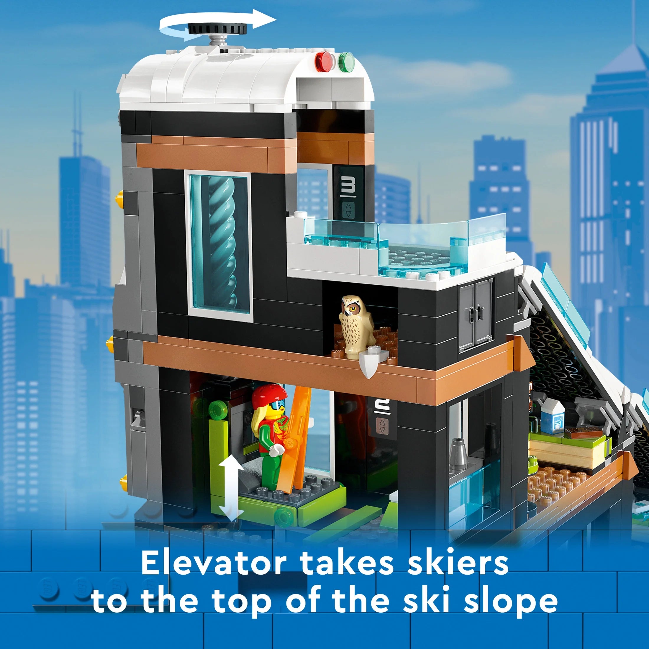 LEGO City Ski- und Kletterzentrum 60366 Bauset, 3-stöckiges Gebäude mit Skipiste, 8 Minifiguren und 2 Tierfiguren für fantasievolles Winterspiel, tolle Geschenkidee für Kinder und Skifans