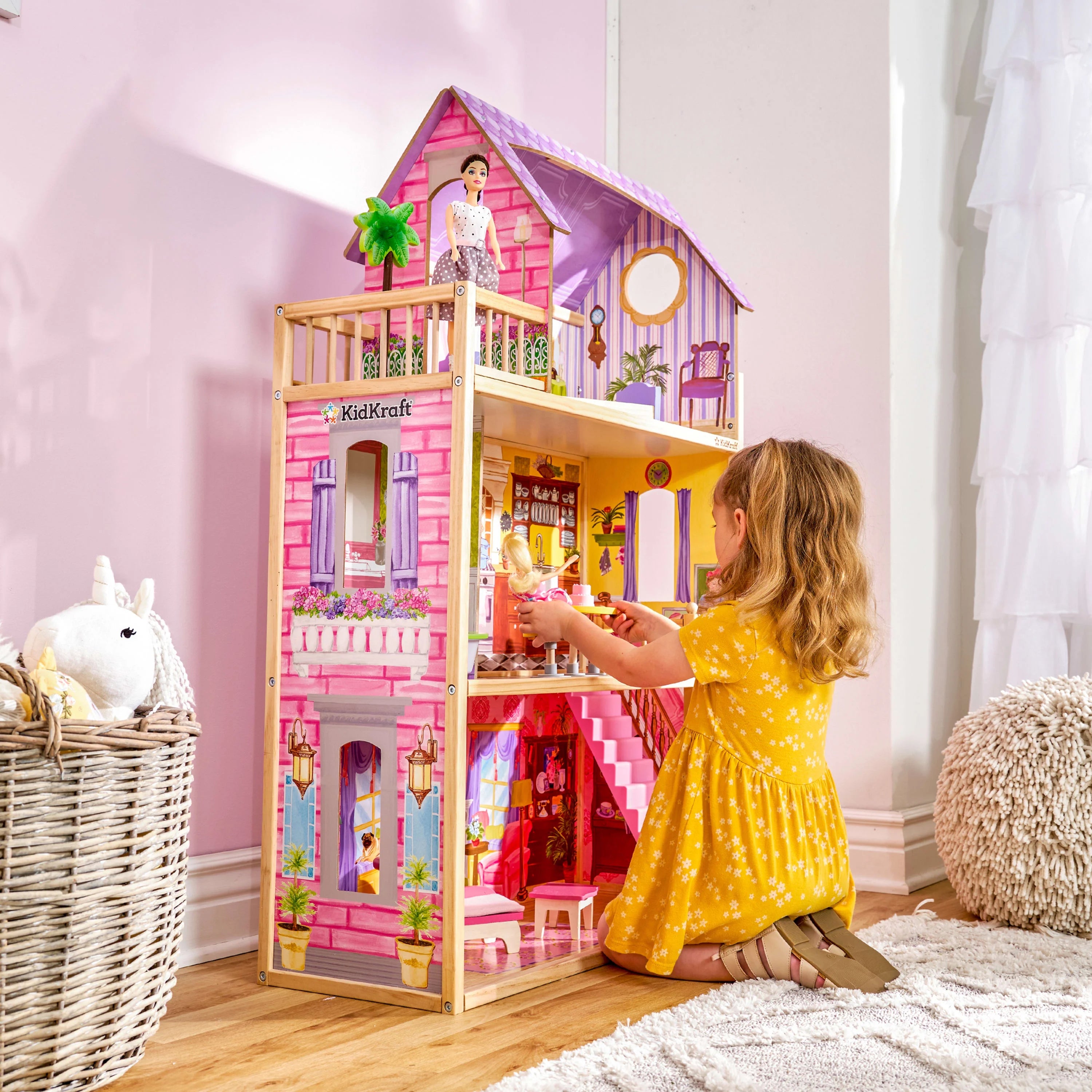 KidKraft Kayla Puppenhaus aus Holz mit 10-teiligem Möbelset, fast 1,20 Meter hoch