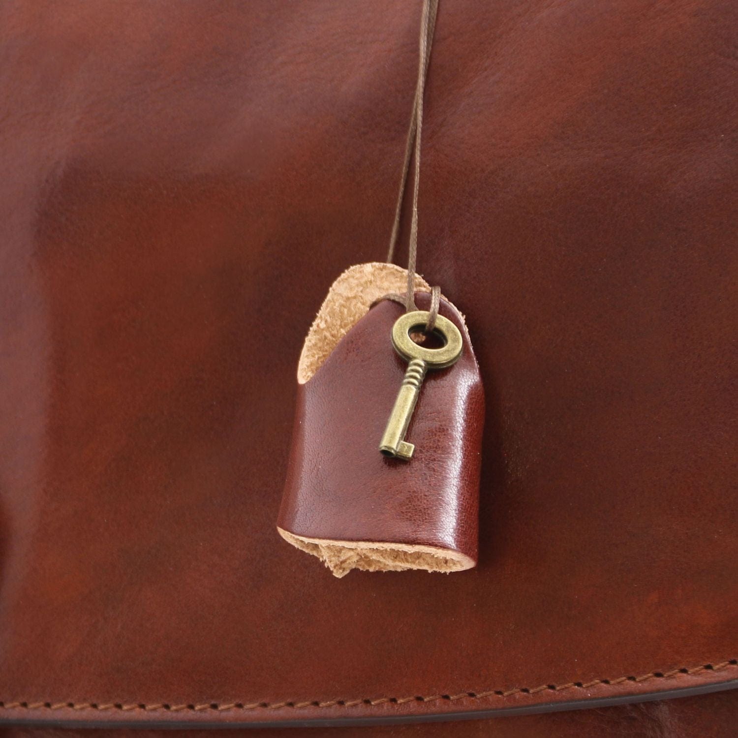 Alessandria - Matte leather multi compartment laptop briefcase | TL142067