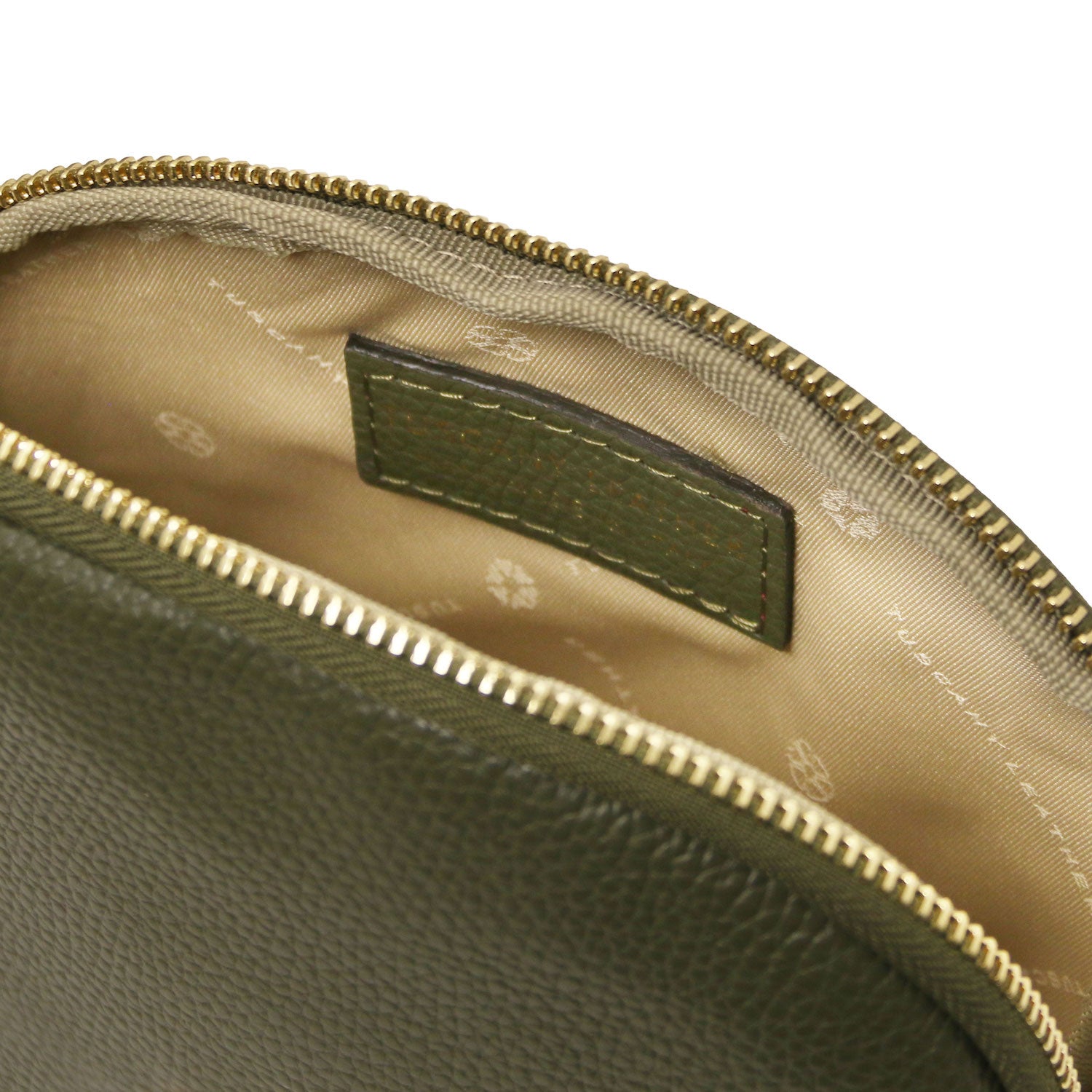 Vera - Soft leather toiletry case | TL142438