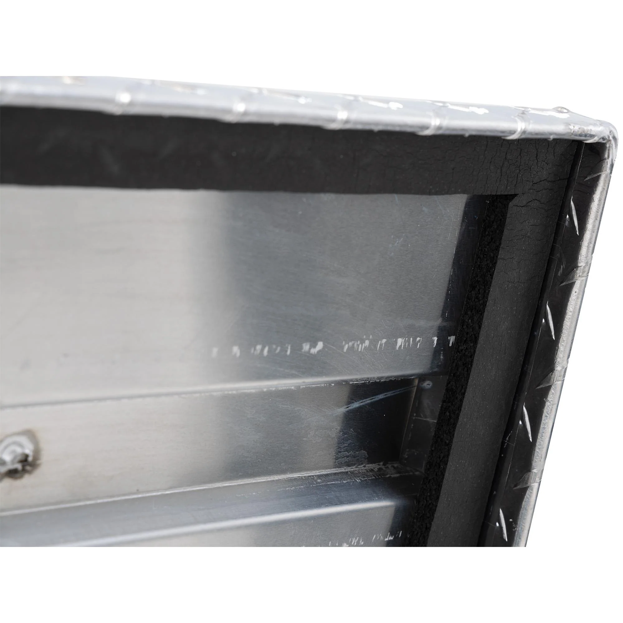 Low Profile Crossover Truck Tool Box
