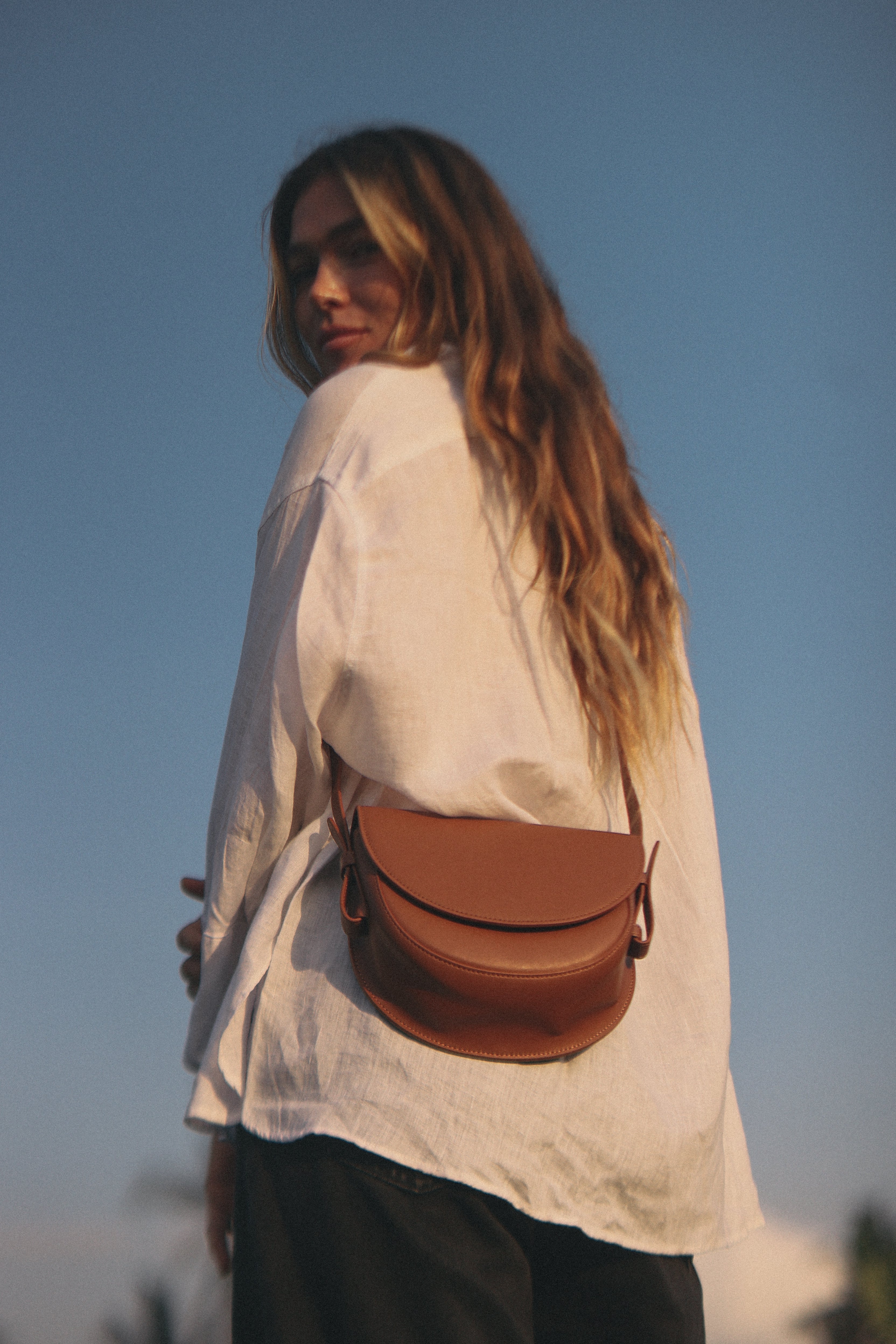 Coco - Apple Leather Saddle Bag - Brown