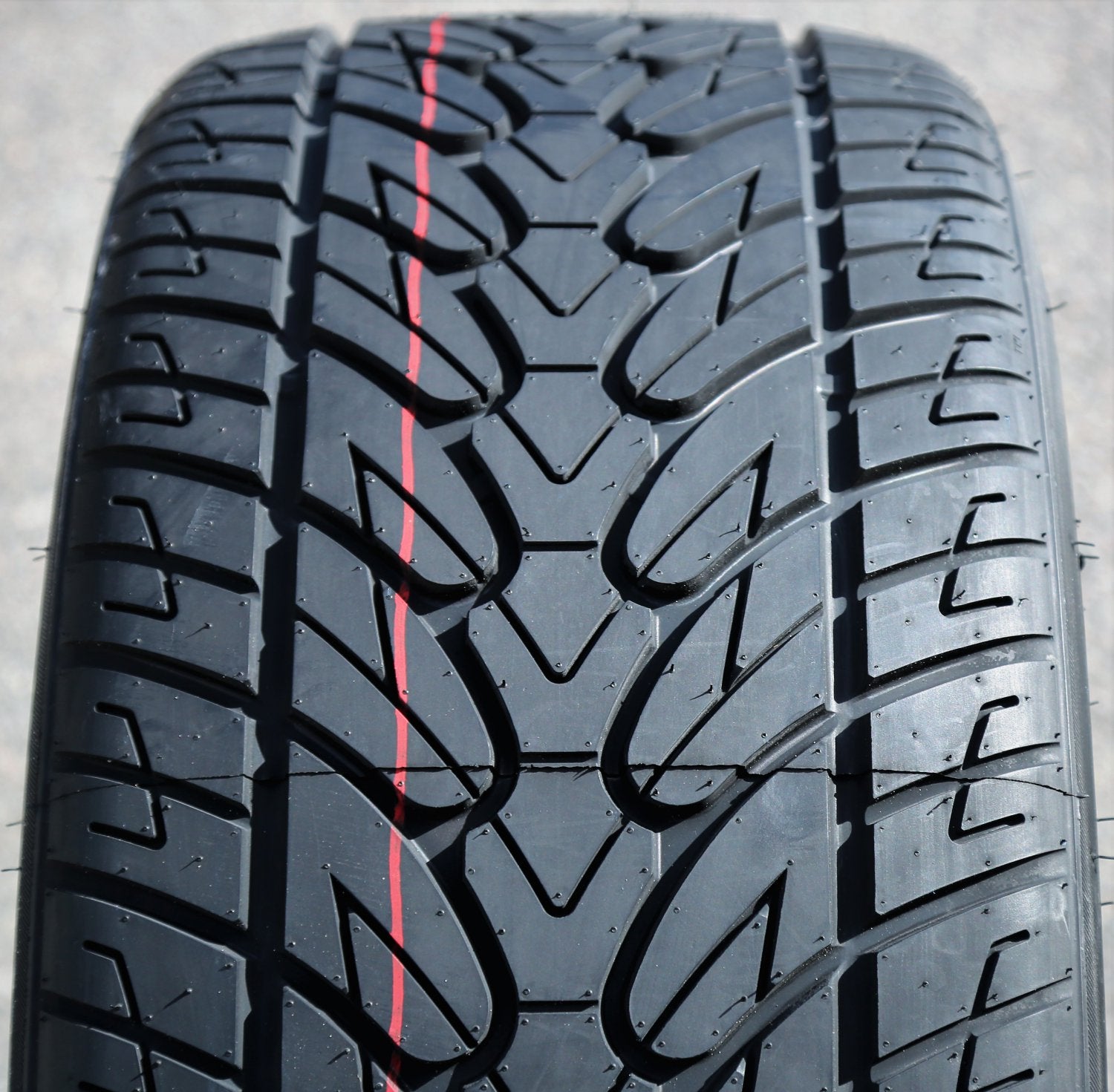 2025 Fullway HS266 305/40R22 114V XL Højtydende Helårsdæk