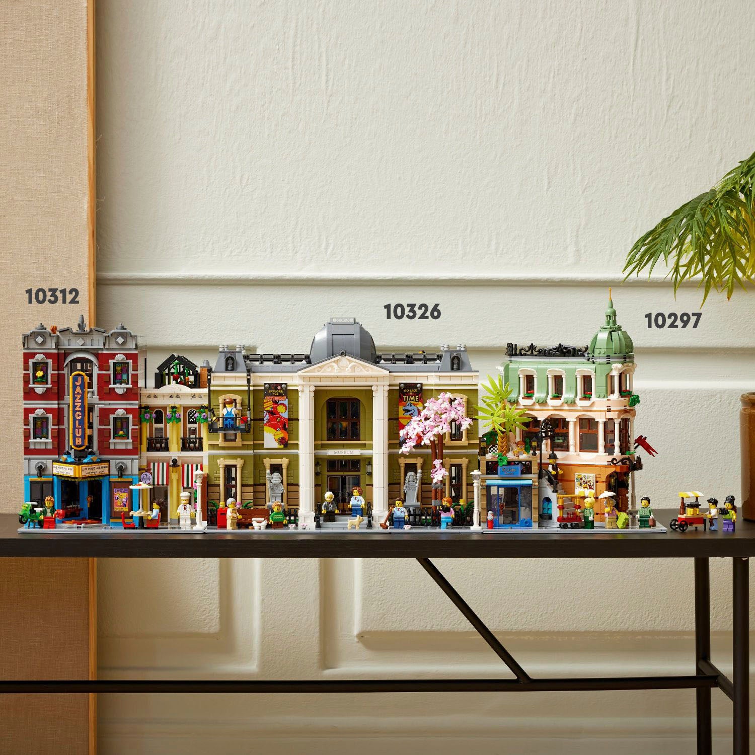 LEGO Icons Naturkundemuseum 10326 zum Bauen und Ausstellen vor Ort