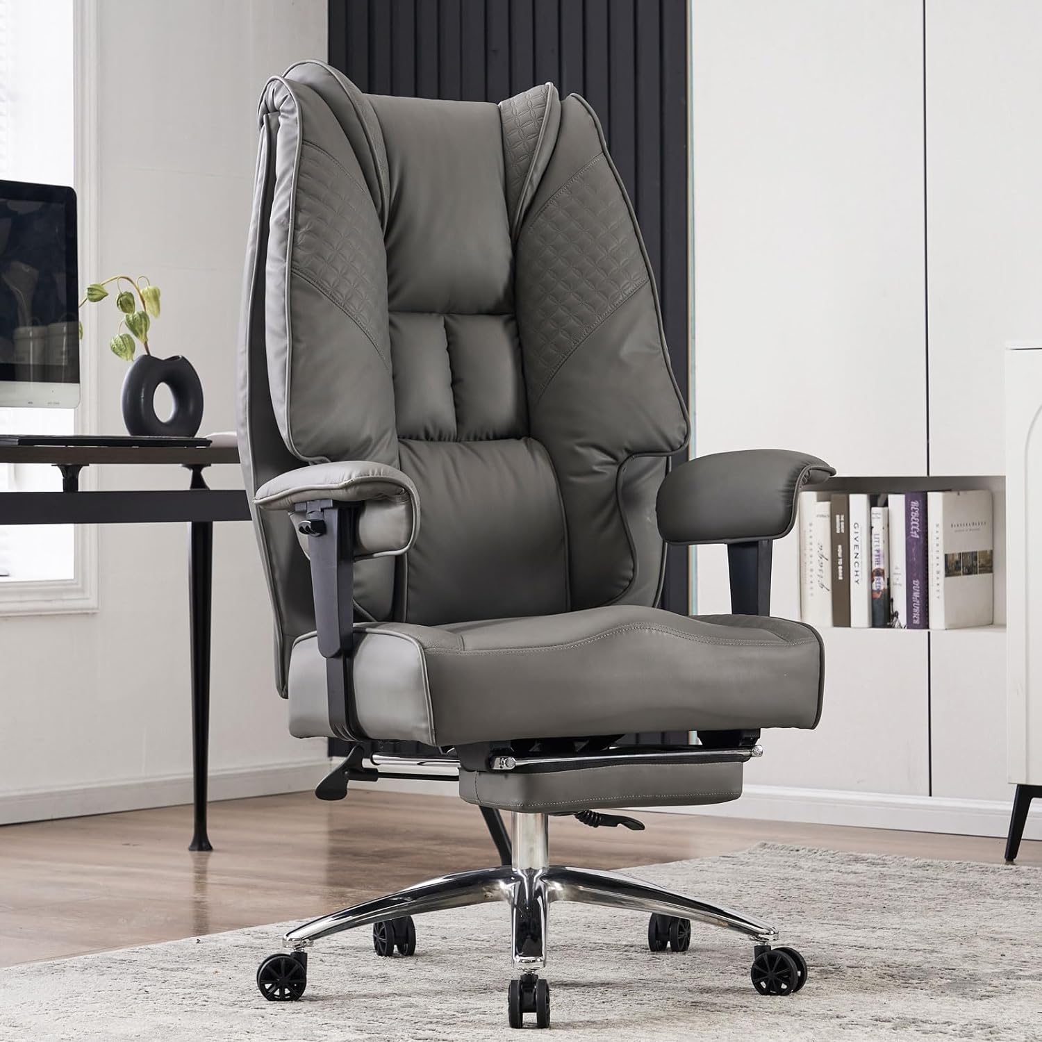 Hoher und breiter Bürostuhl für 181 kg, Chefsessel aus Leder mit hoher Rückenlehne und Fußstütze, ergonomischer Stuhl mit Lendenwirbelstütze zur Linderung von Rückenschmerzen (Beige)