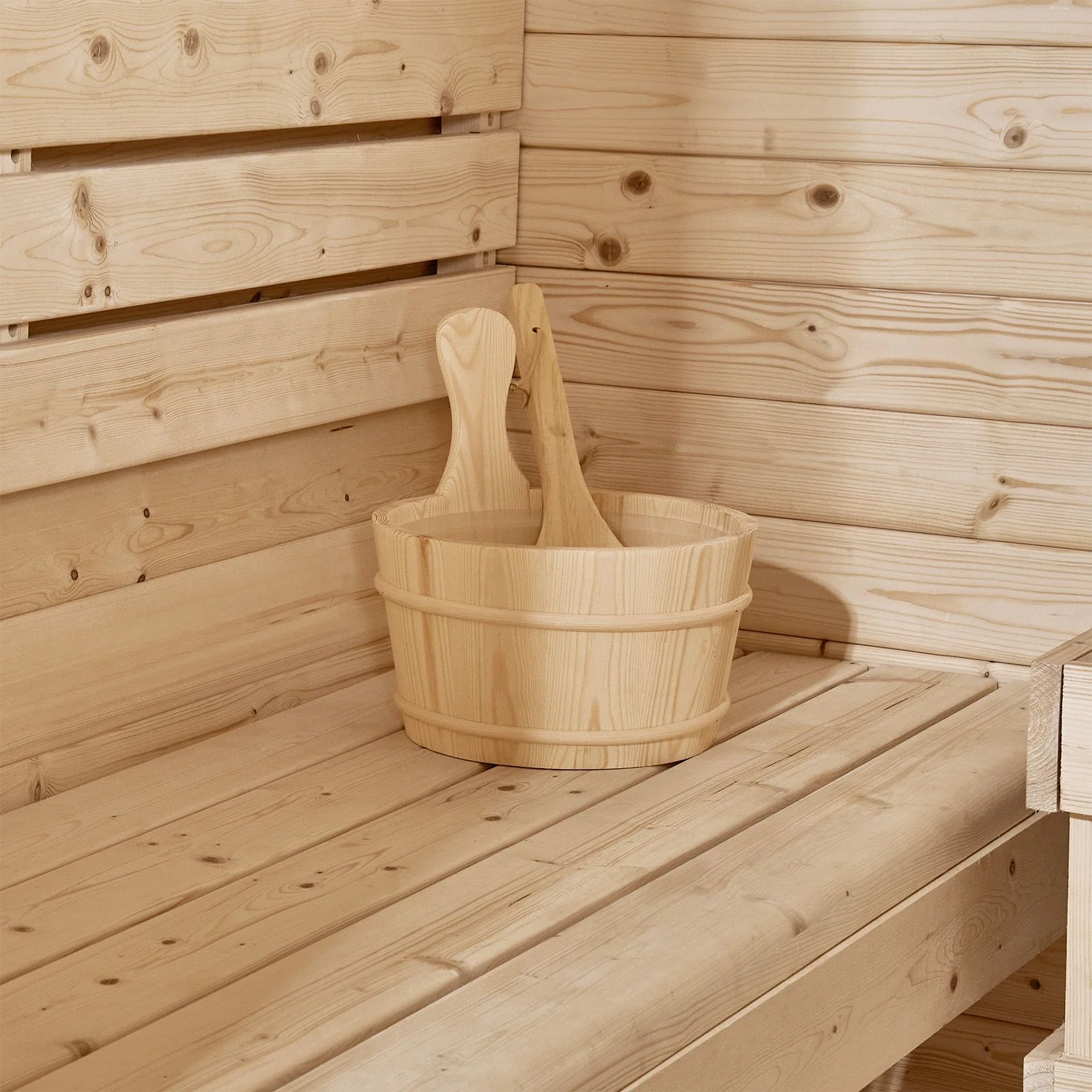 2025 Spitzbergen Fasssauna mit Saunaofen