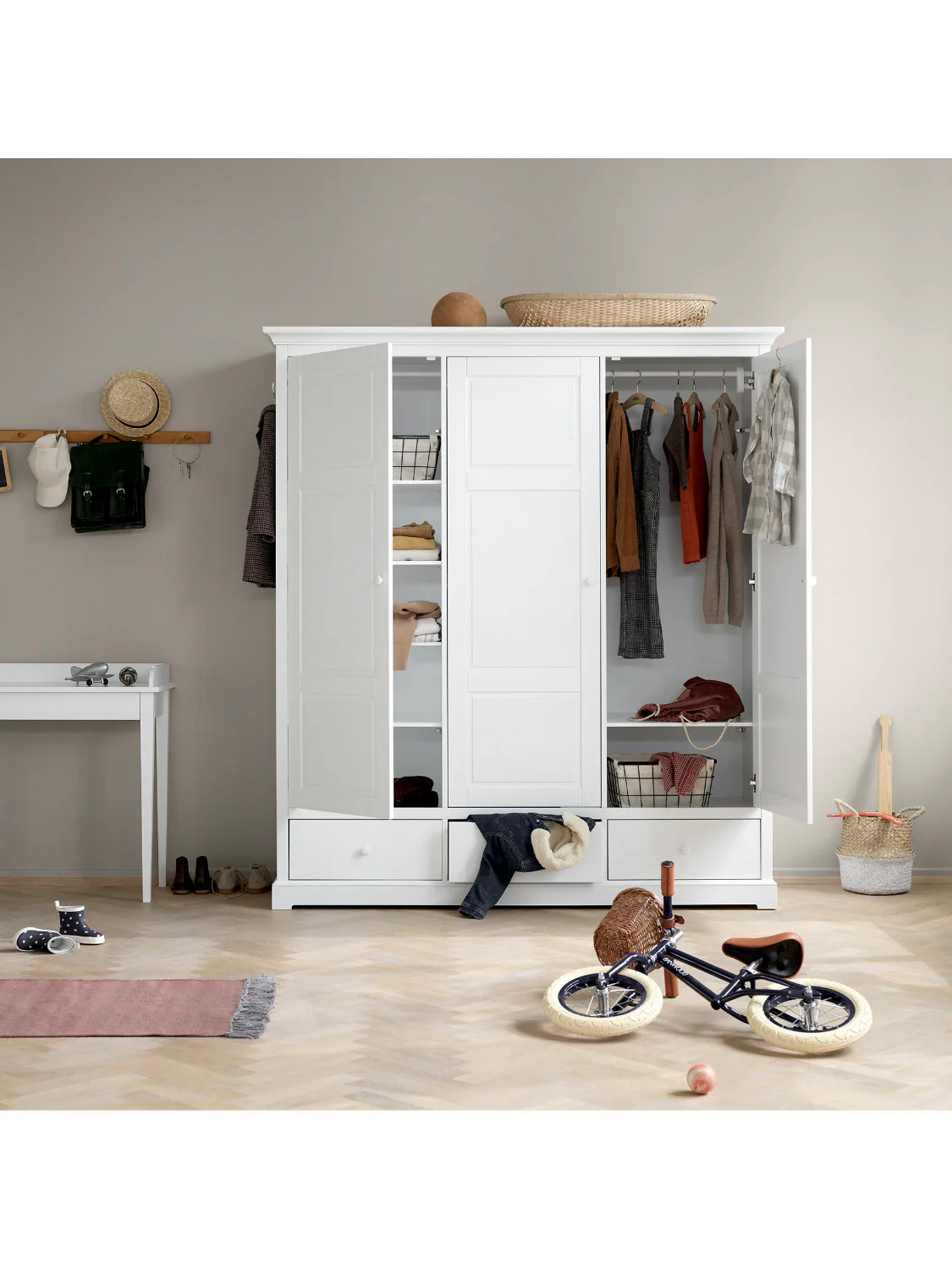 2025 Seaside 3-türiger Kleiderschrank – Weiß