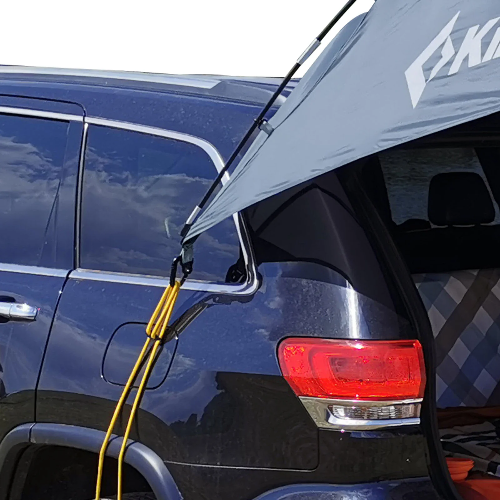 KingCamp Compass Plus 2025 – Multifunktionales Fahrzeugverdeck mit wasser- und winddichtem Sichtschutz. 4 Stützstangen. Vielseitig einsetzbar und kompakt zu transportieren.