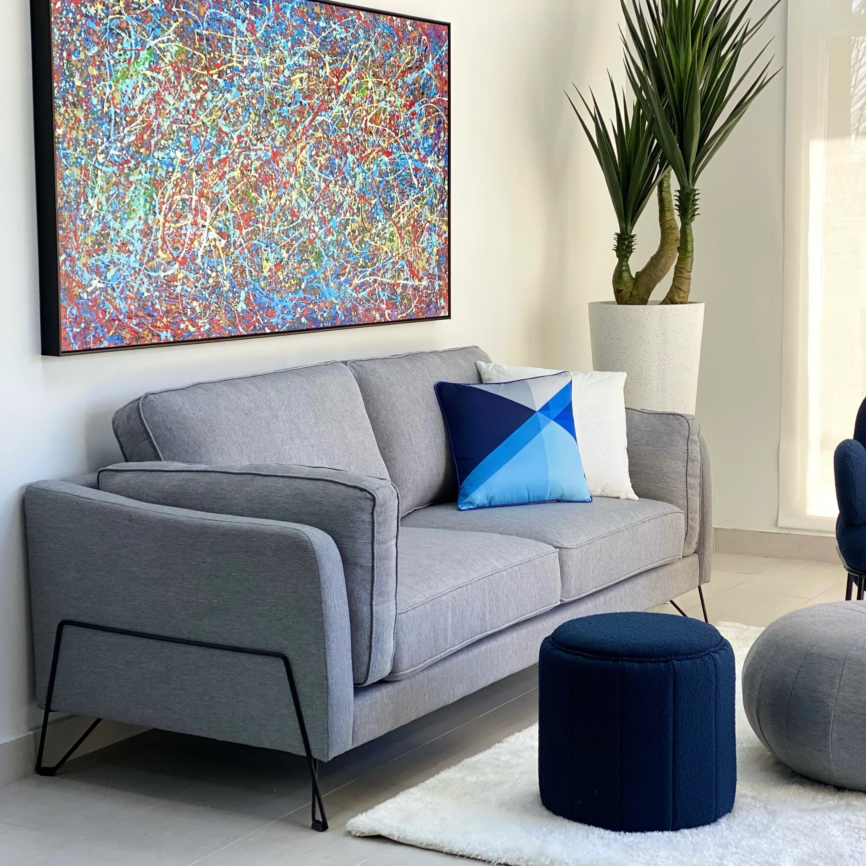 Ravdi Stoff Grau Sofa