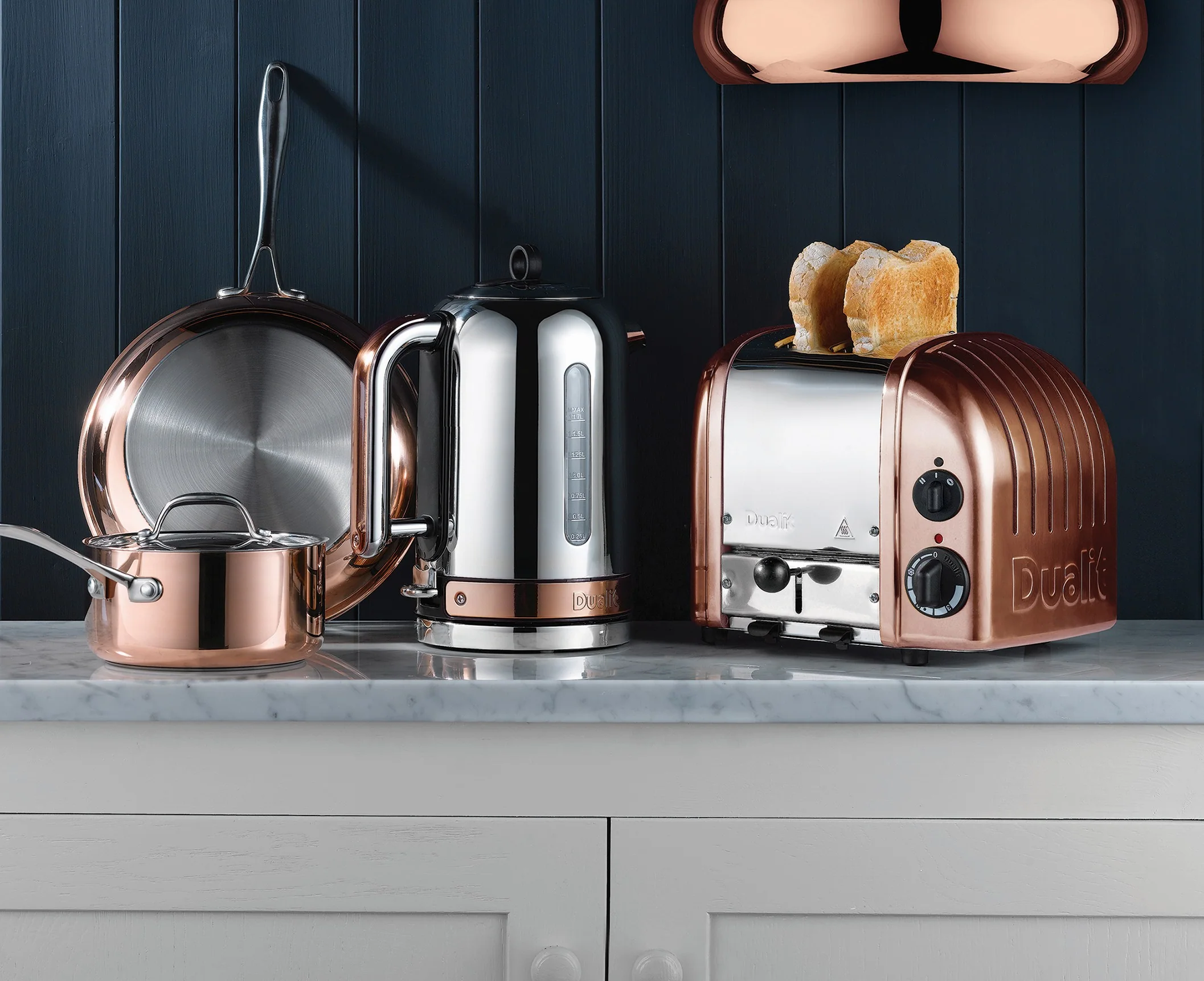 2025 Dualit Classic Brødrister med 2 Slots