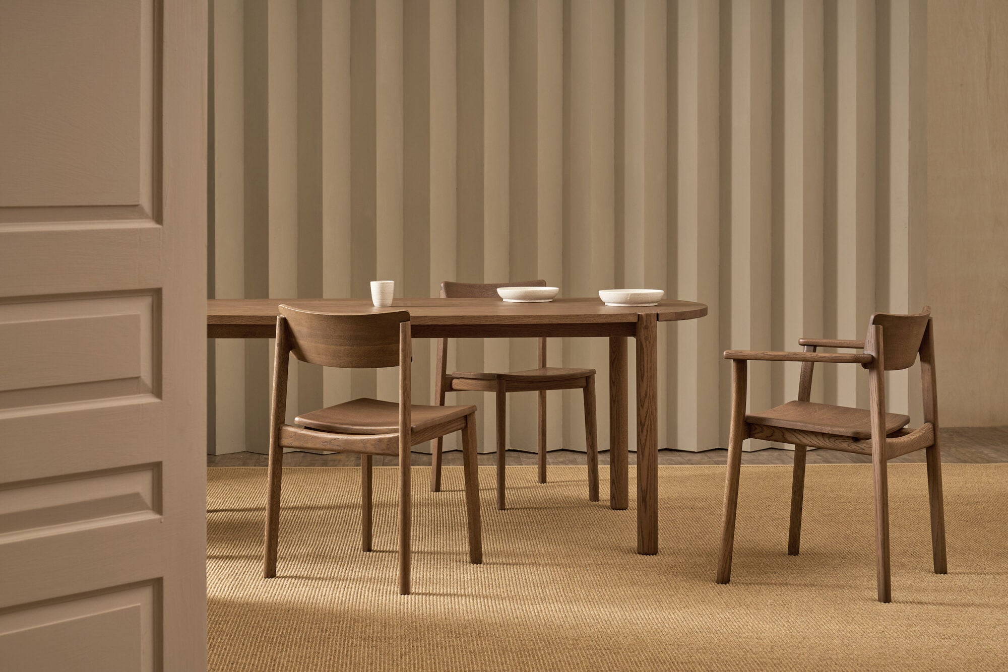 Silla de comedor Poise | Roble espresso