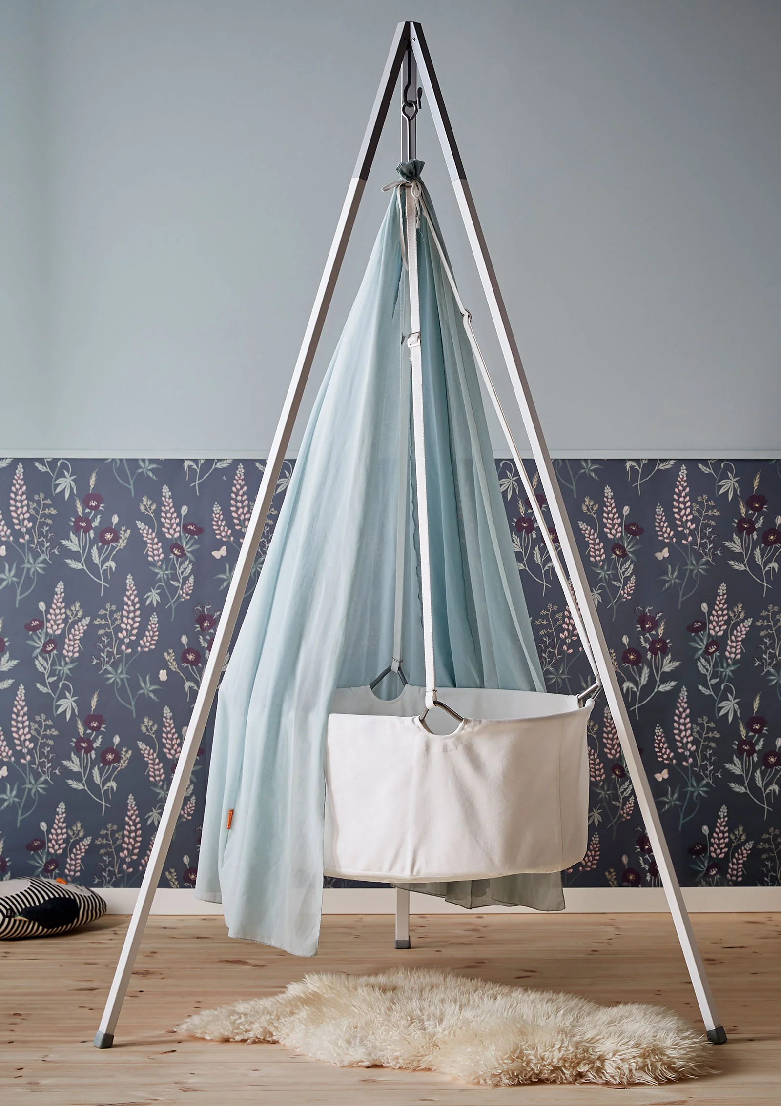 Kinderbett-Set „Classic“ (Modelljahr 2025) mit weißem/weißem Ständer