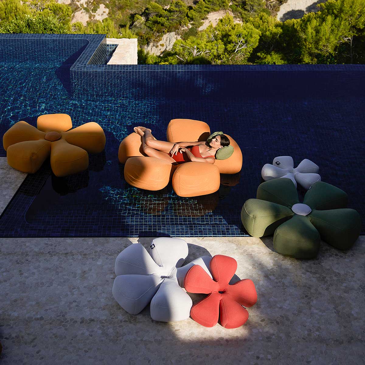 Schwimmender Blumensitz