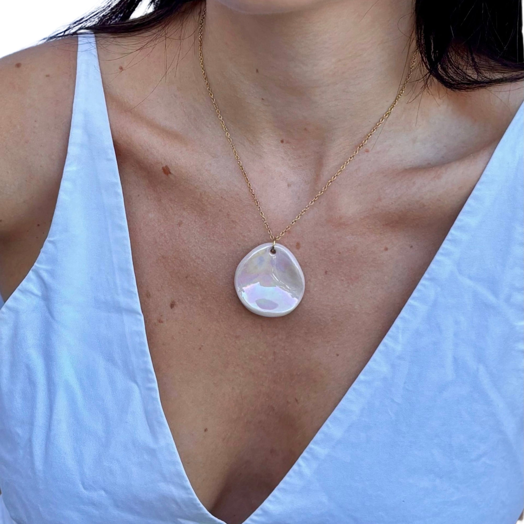 Perla | Handcrafted pearl-pink ceramic necklace