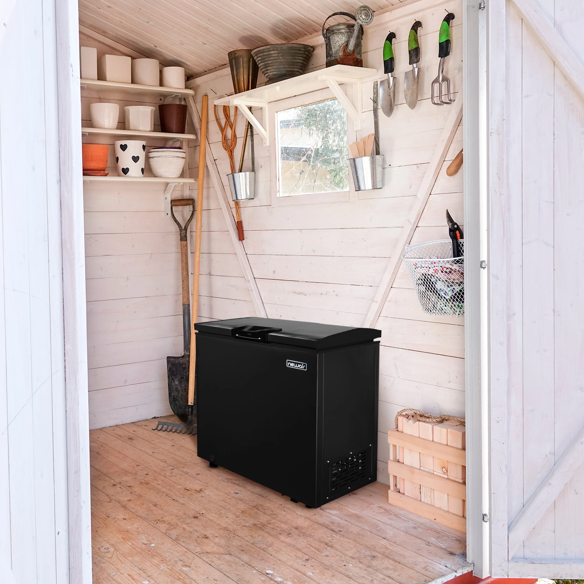 Newair Mini-Gefriertruhe (Modelljahr 2025) – 5 Kubikfuß – Schwarz