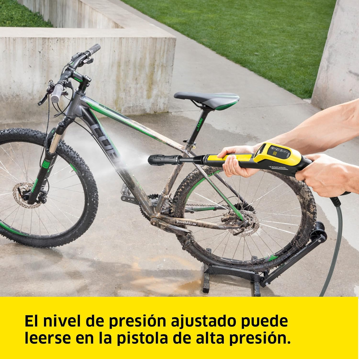 Nettoyeur haute pression Kärcher K 4 Power Control, pression : 130 bar, débit : 420 l/h, débit : 30 m²/h, filtre à eau, 11,5 kg, pistolet et flexible haute pression, buse turbo, lance de pulvérisation