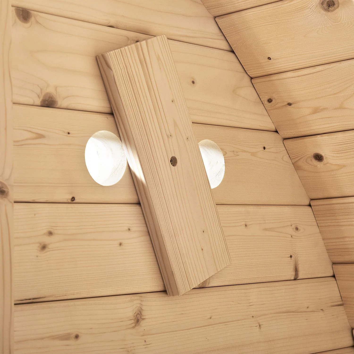 2025 Spitzbergen Fasssauna mit Saunaofen