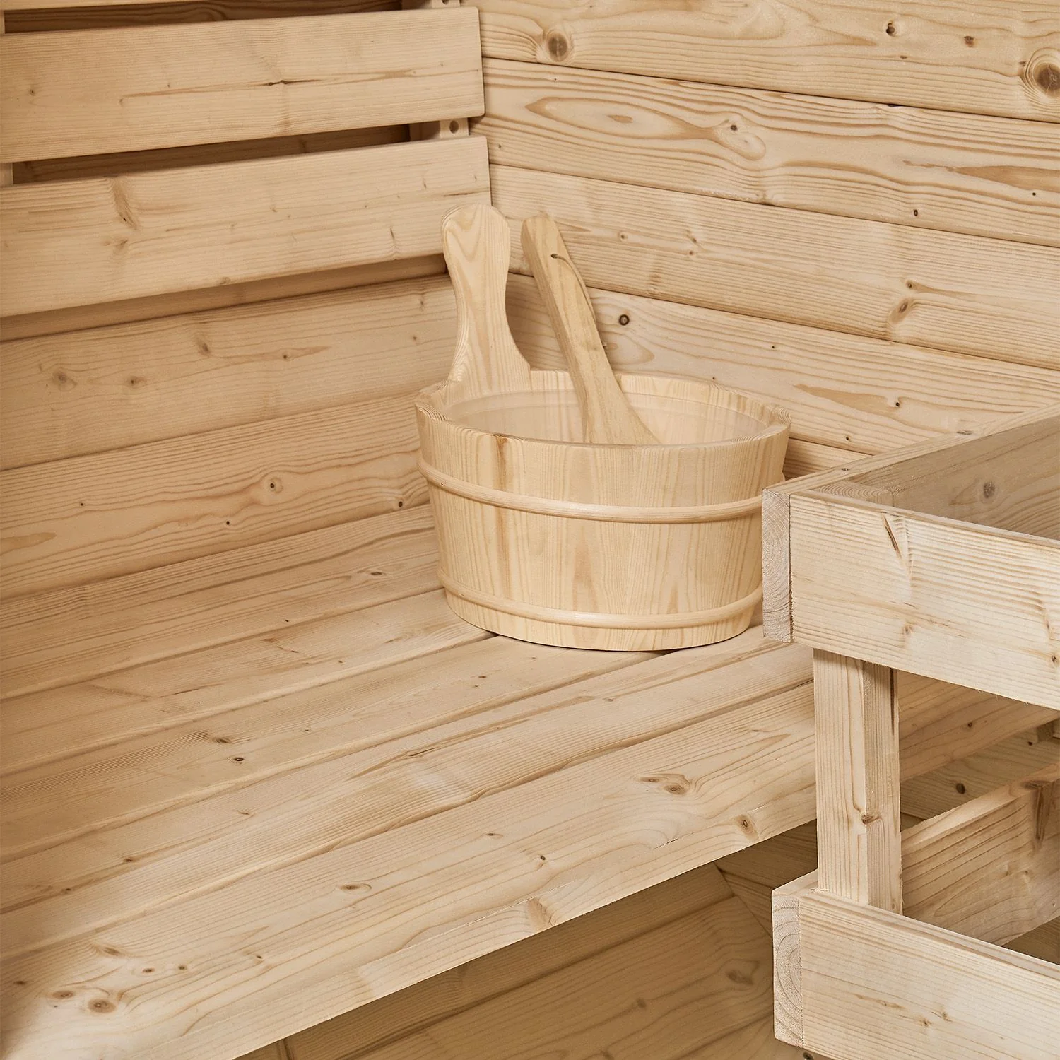 2025 Spitzbergen Fasssauna mit Saunaofen