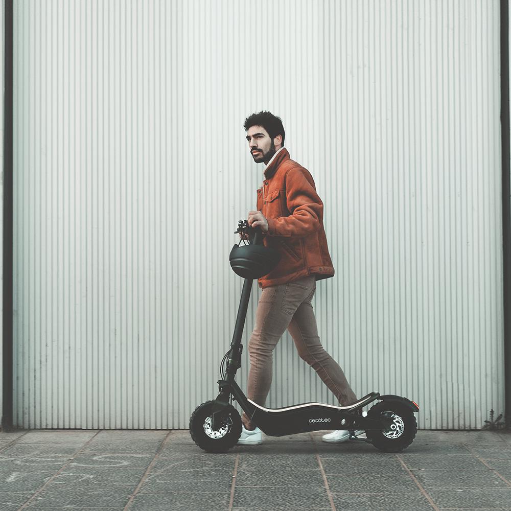 Bongo Series Z Offroad Dunkelgrün