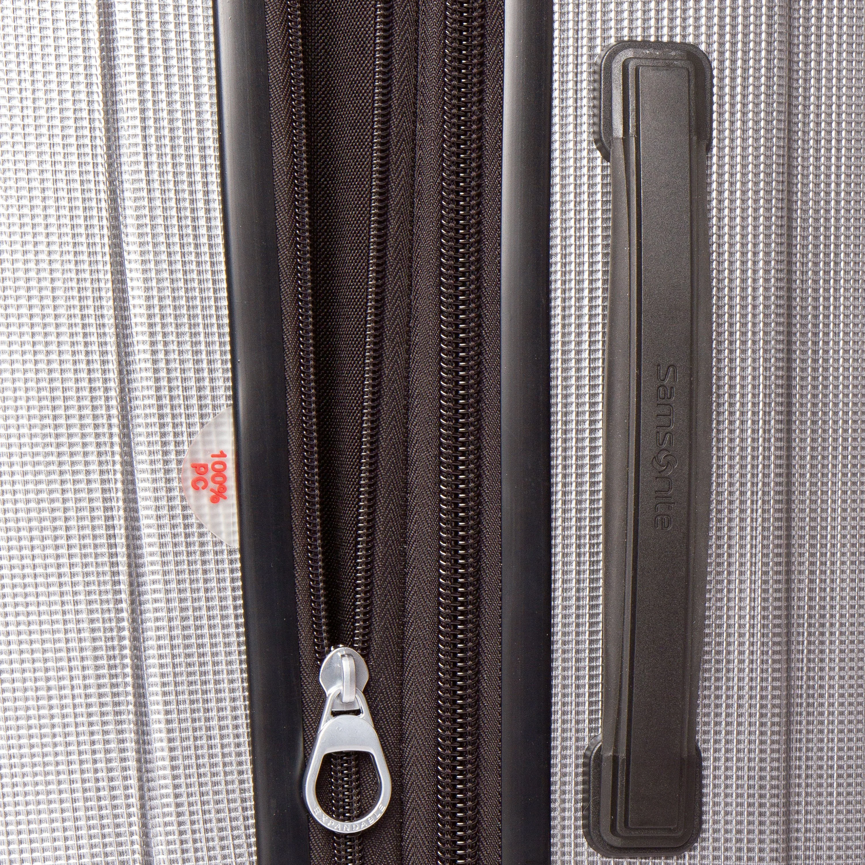 Samsonite Omni 3.0 (2025) – Erweiterbares Gepäckset mit Rollen. 2-teilig (Handgepäck und großes Gepäckstück).