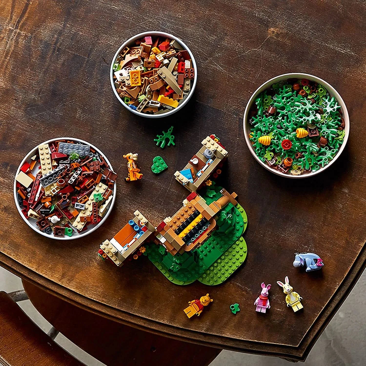 LEGO Ideas Disney Peter Plys 21326 – Byggesæt med Grisling, Æsel og Peter Plys minifigurer