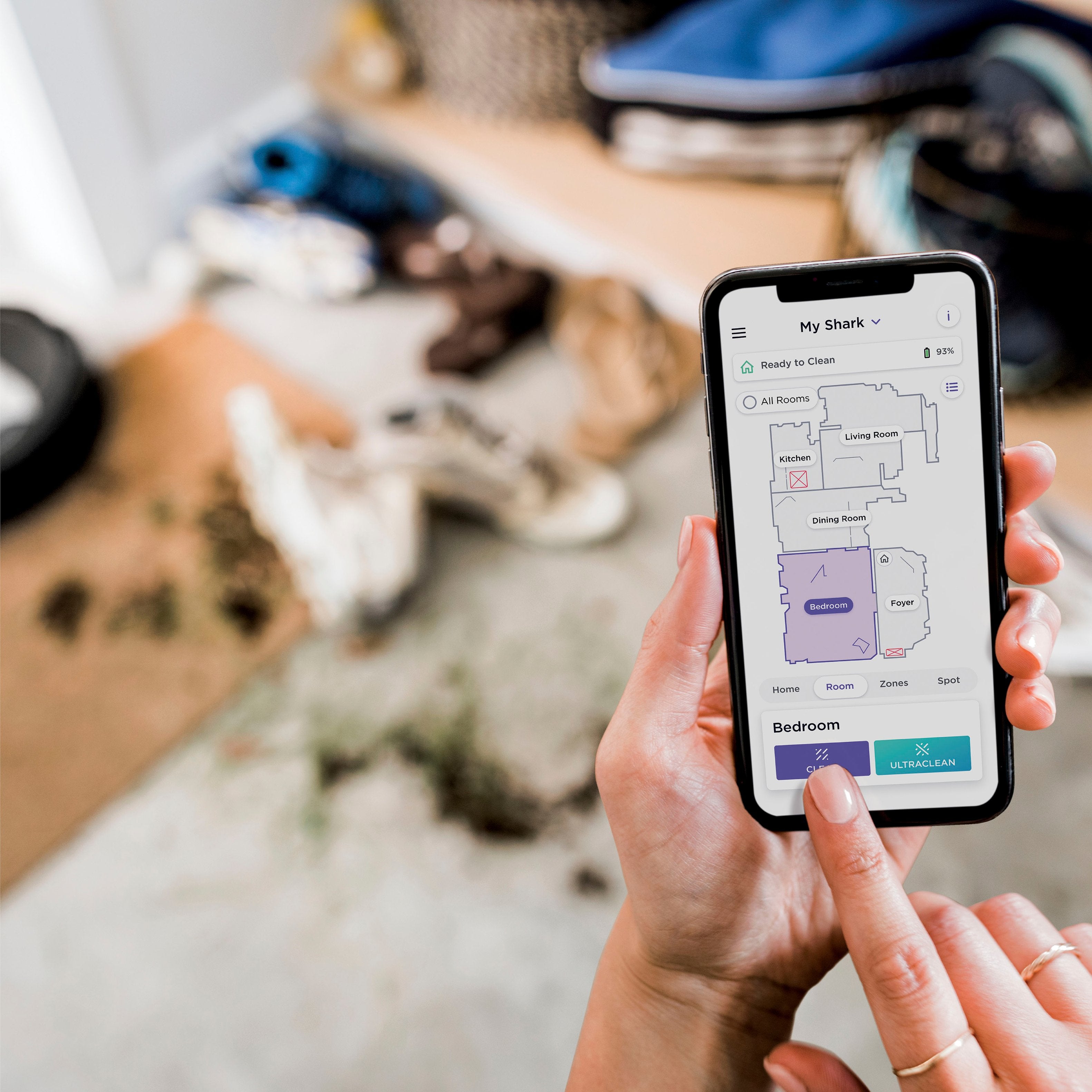 Shark AI Ultra Saugroboter (Modelljahr 2025) mit Matrix Clean, Kartierung der Wohnumgebung, selbstentleerender Ladestation (ohne HEPA-Beutel), WLAN-Konnektivität – Schwarz