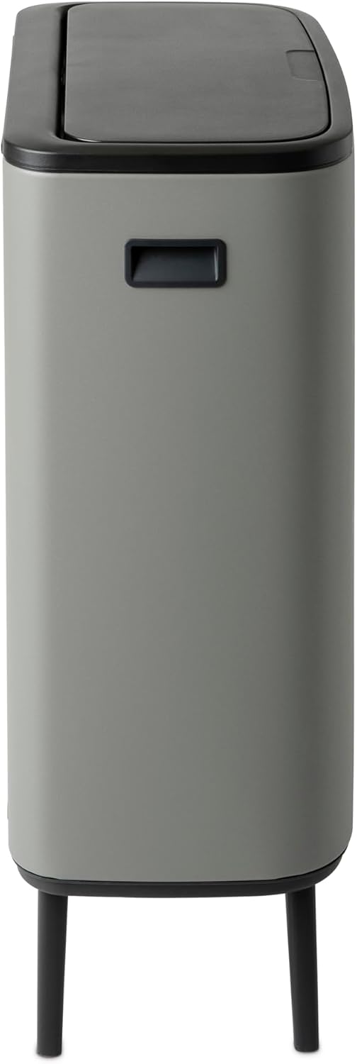 Brabantia Bo Hi Touch Ein-Knopf-Öffnungsmechanismus, 2 x 30-Liter-Abfalleimer mit Füßen, weiß