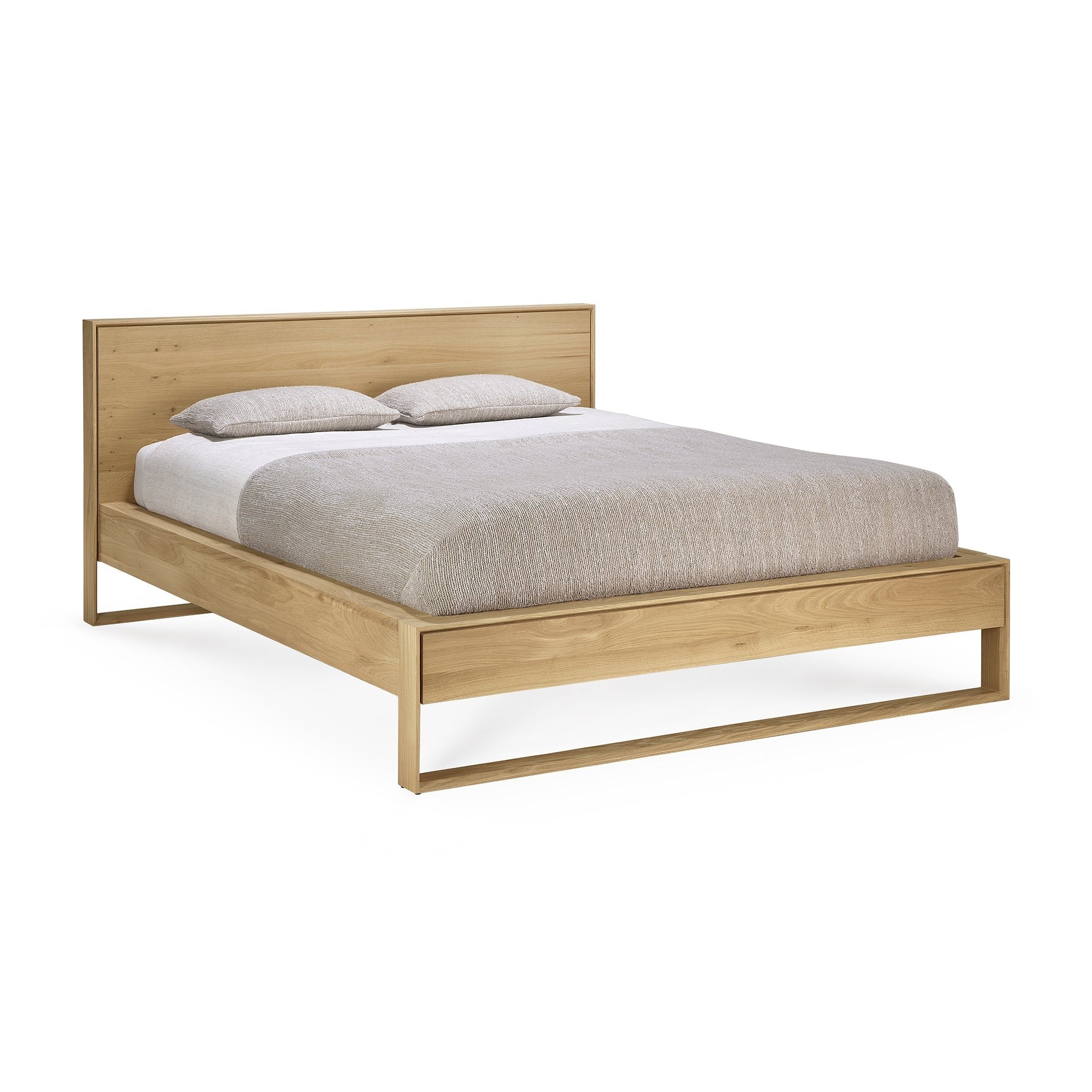 Nordic II Bed