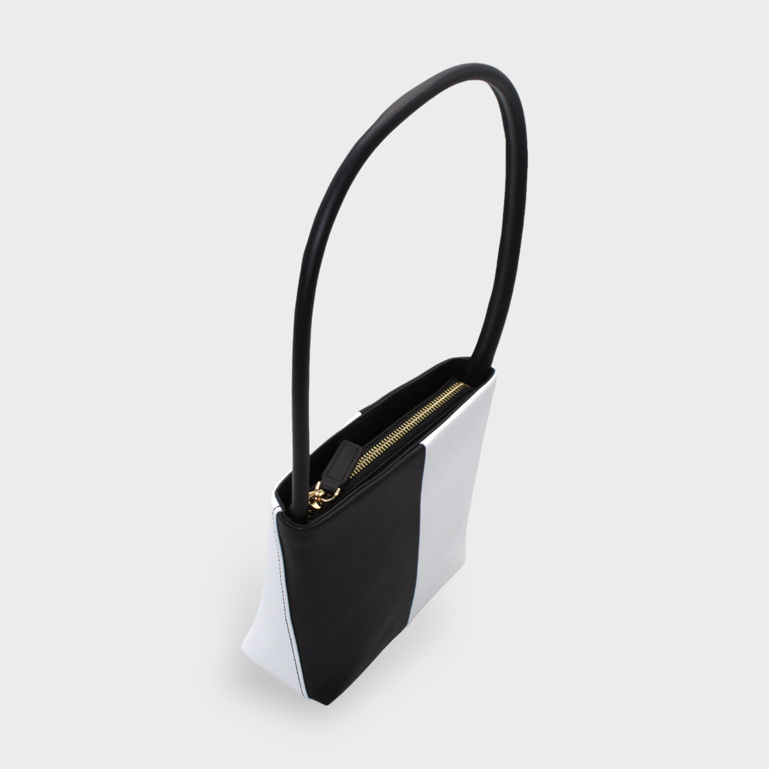 Aria - Apple Leather Midi Shoulder Bag - Black & White