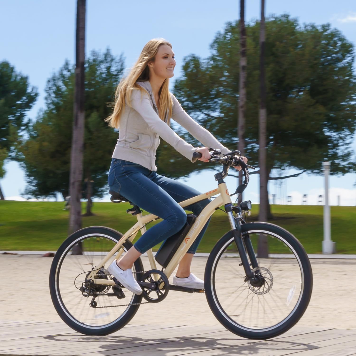 Vélo électrique Jasion EB5 pour adultes avec batterie amovible de 360 ​​Wh, 64 km, 32 km/h, VTT électrique de ville avec moteur de 350 W, 7 vitesses, pneus de 26 pouces et suspension avant.