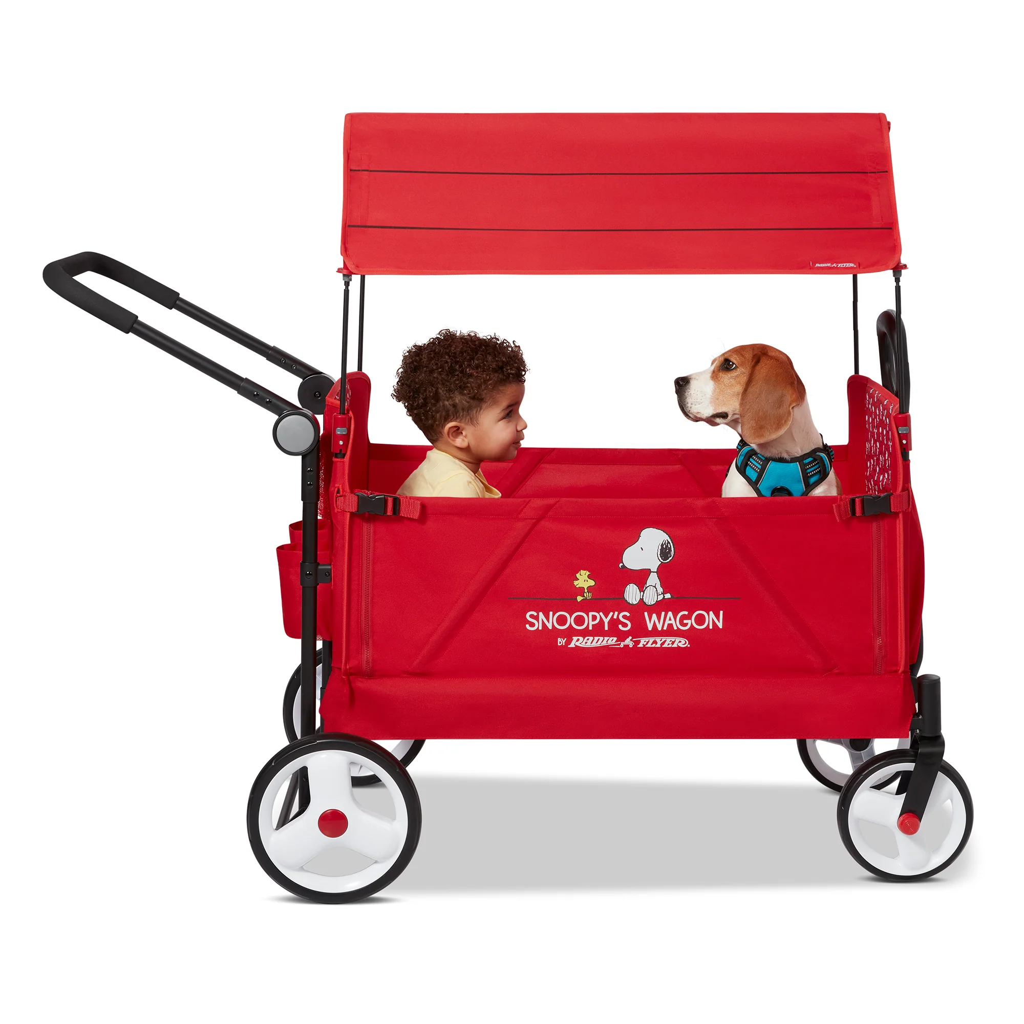 2025 Snoopy™ Peanuts™ klapvogn – Forlystelser for børn og kæledyr. Sjove sæder. Ikonisk rødt tag. Radio Flyer-kvalitet