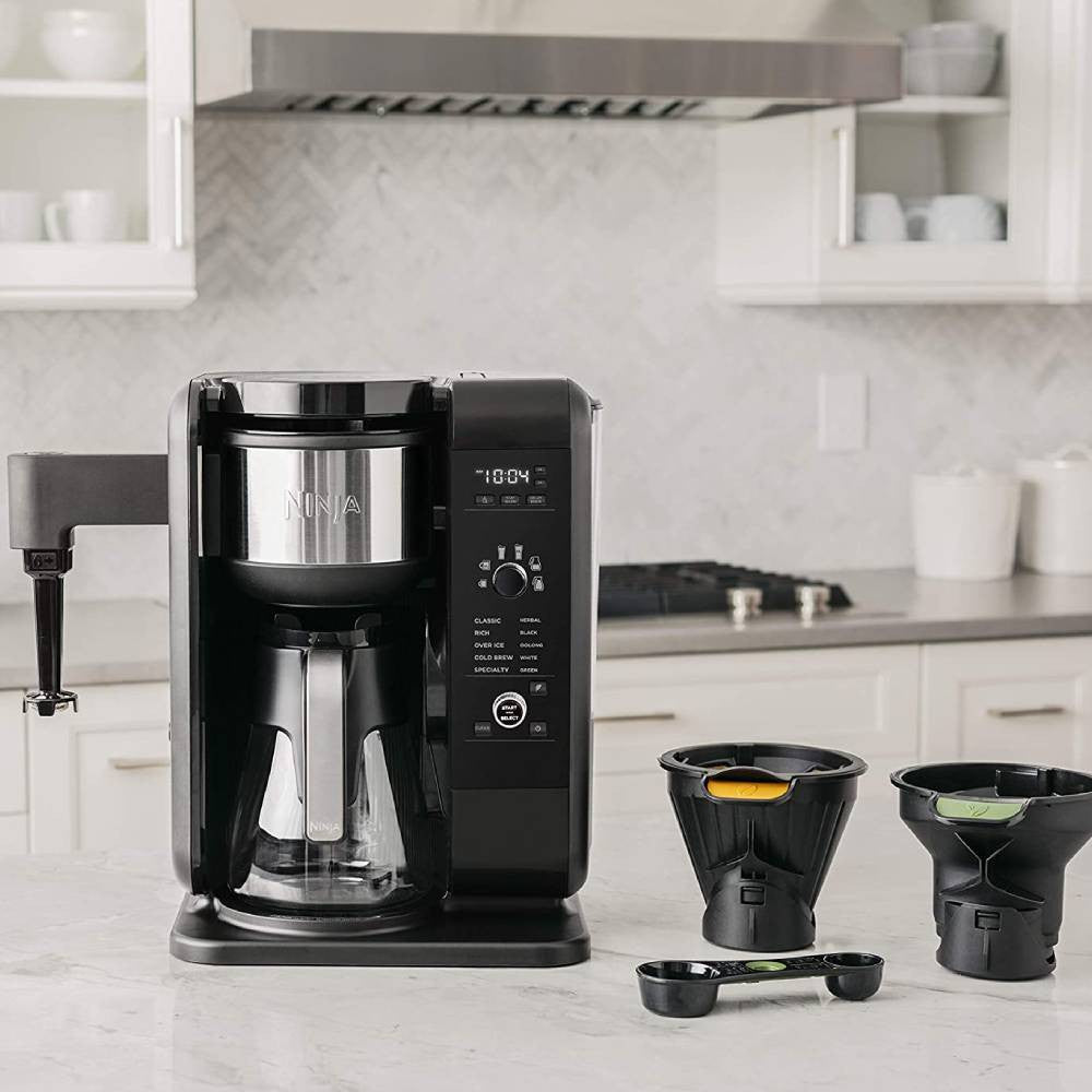 Ninja Heiß- und Kaltbrühsystem, Kaffee- und Teemaschine mit Auto-iQ und Glaskaraffe