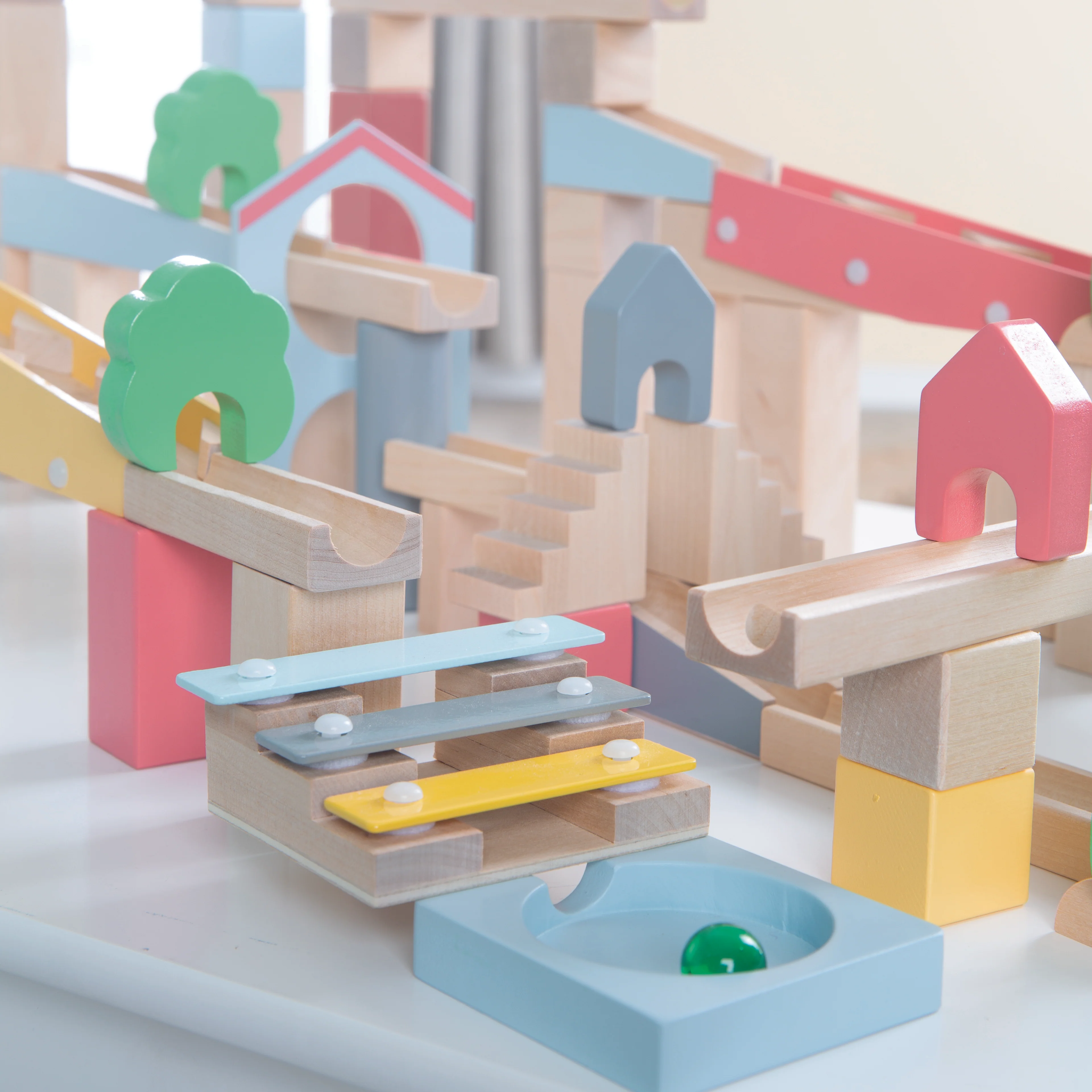 Murmelbahn aus Holz, 60 Teile, inklusive 20-teiligem Erweiterungsset für die Landschaftsgestaltung