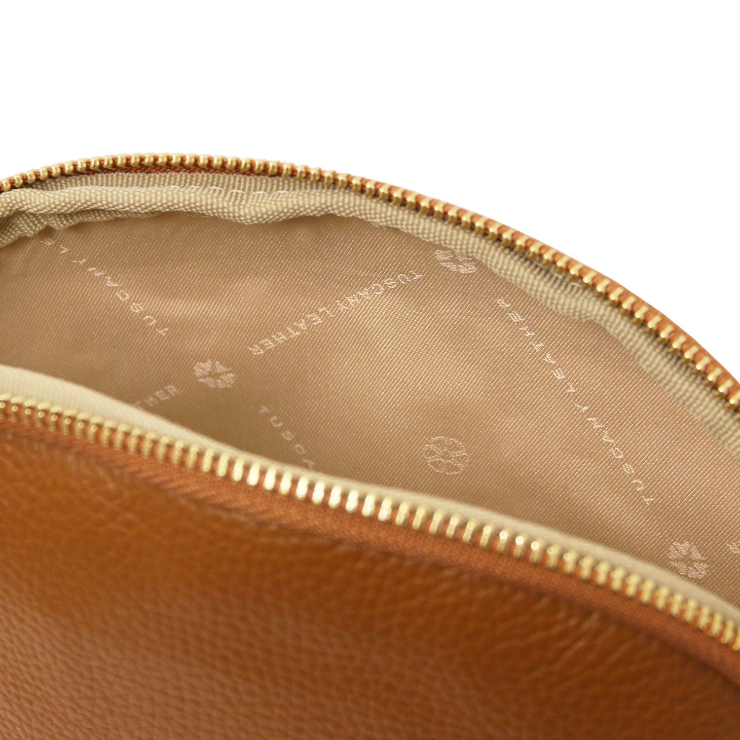 Vera - Soft leather toiletry case | TL142438