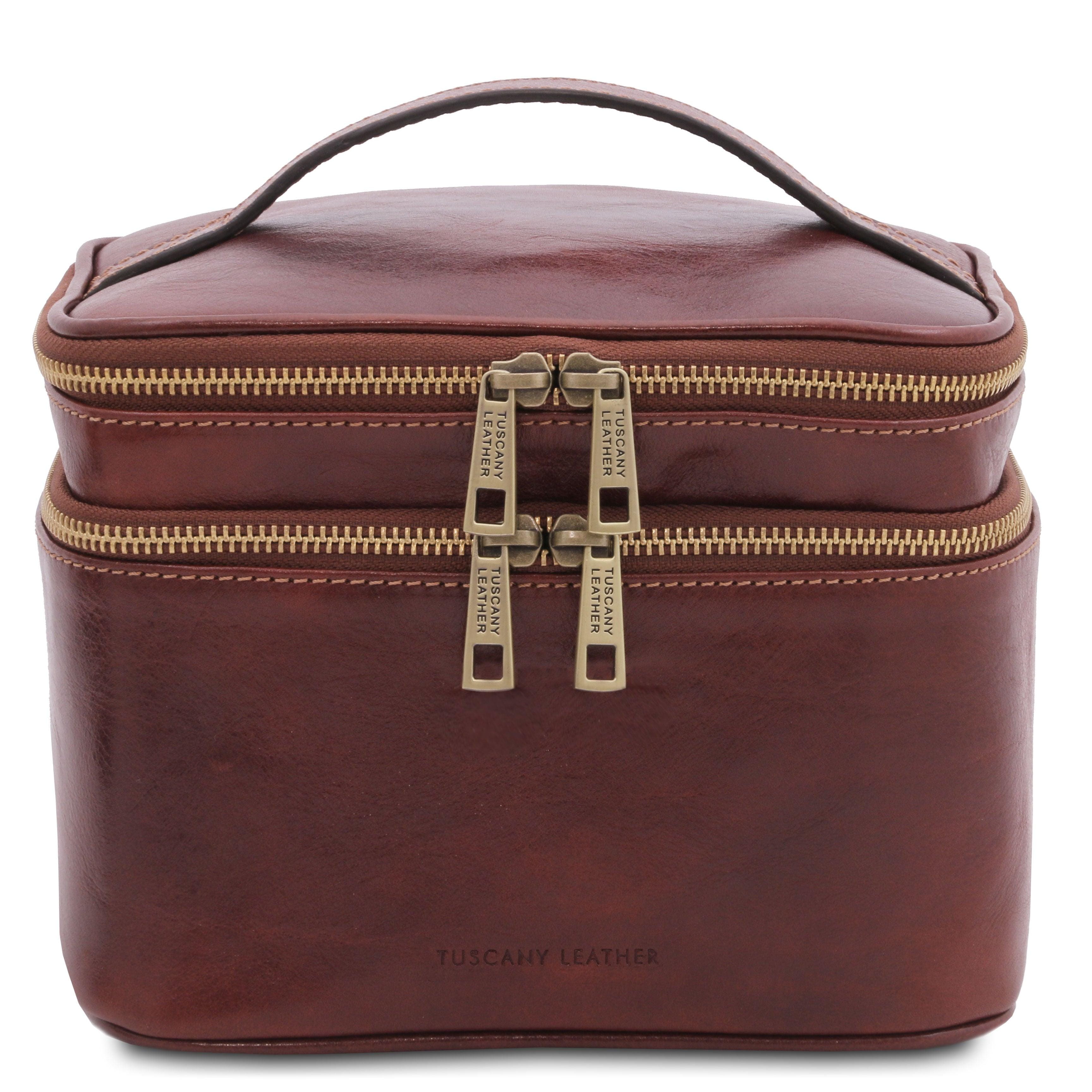 Eliot - Leather vanity case | TL142045