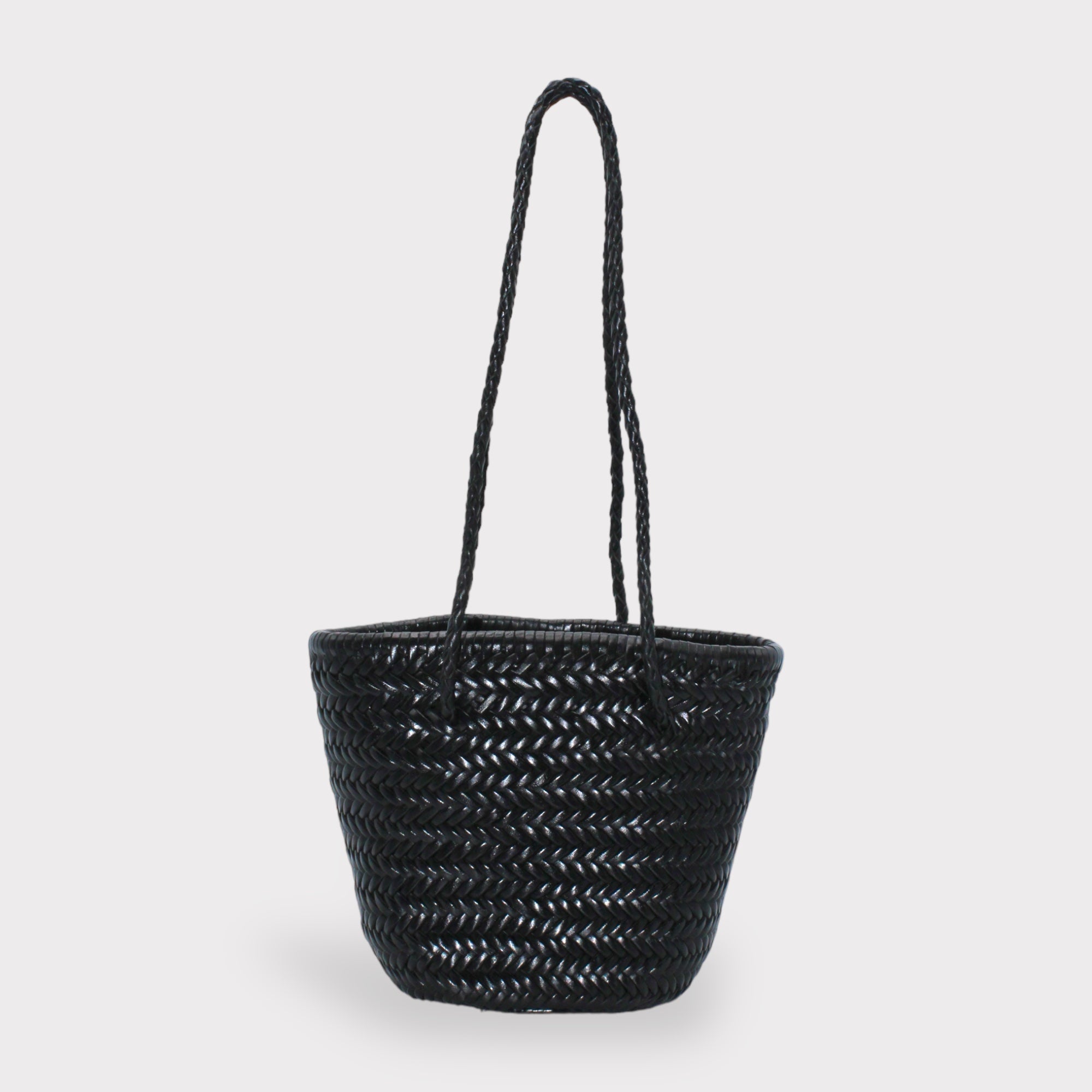 Carmel - Hand Woven Full Grain Leather Bucket Bag Black