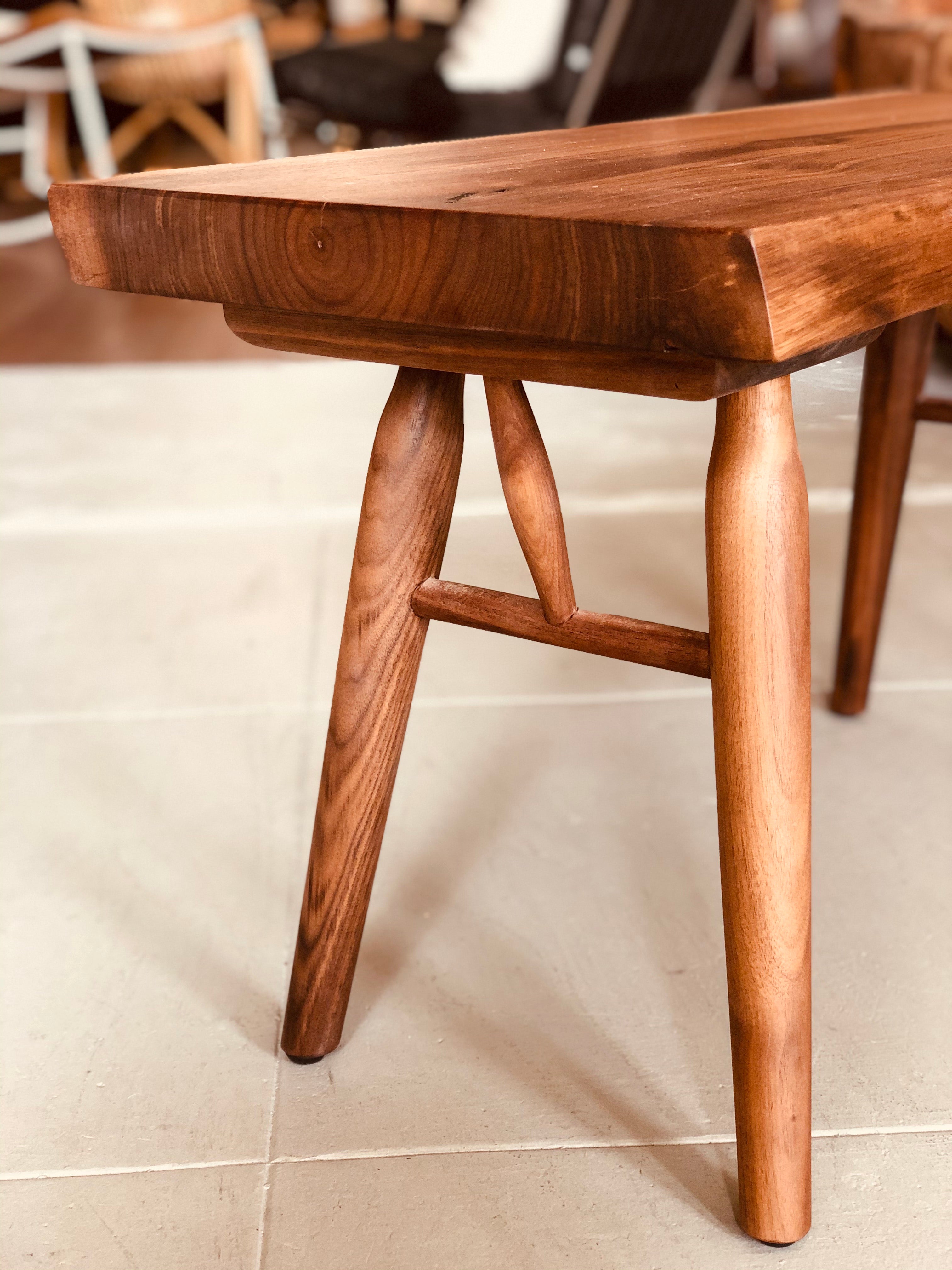 Banco Mars Live Edge - Nogal