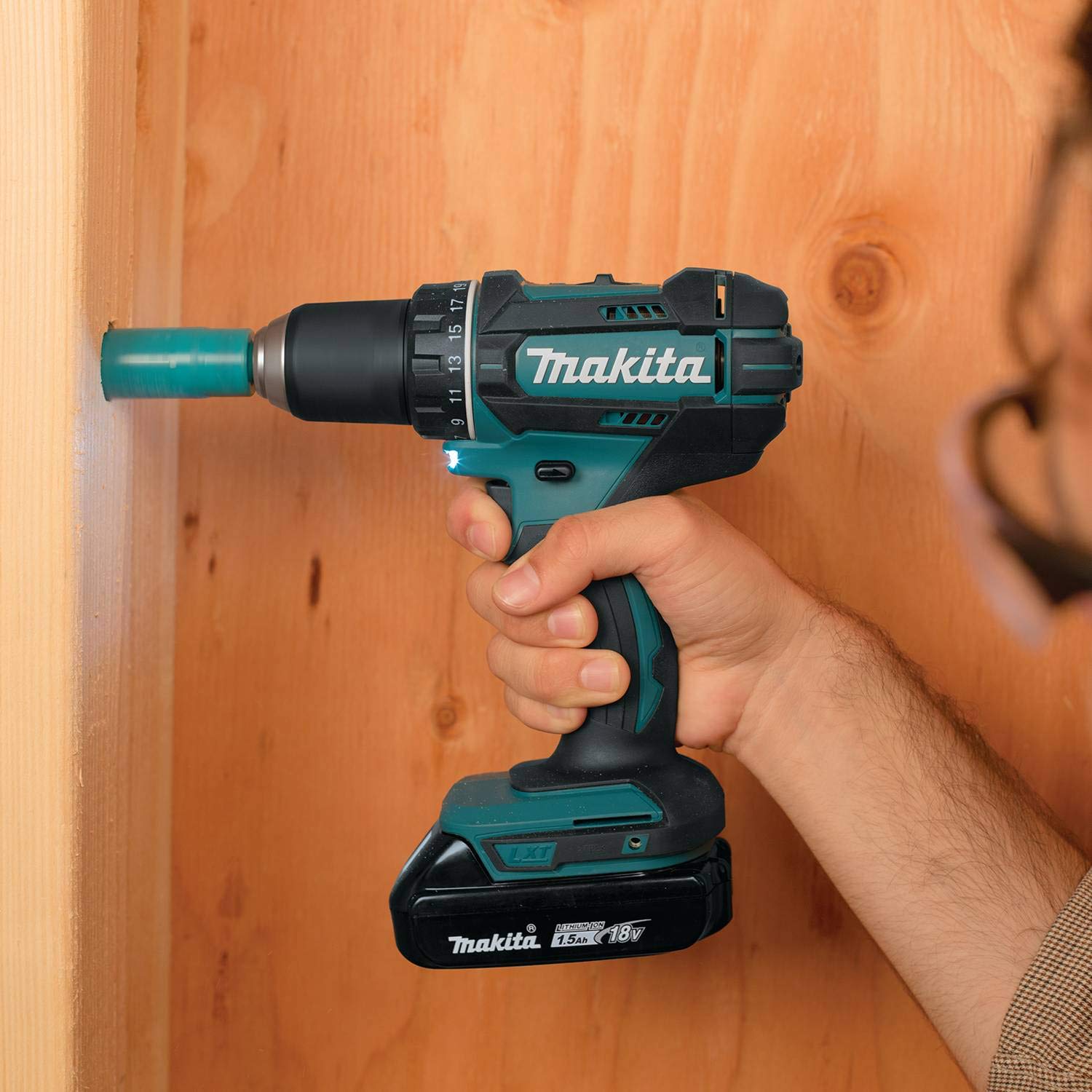 2025 Makita CT225SYX 2-delt kompakt batteridrevet kombosæt 18V LXT® med lithium-ion-batteri (1,5Ah)
