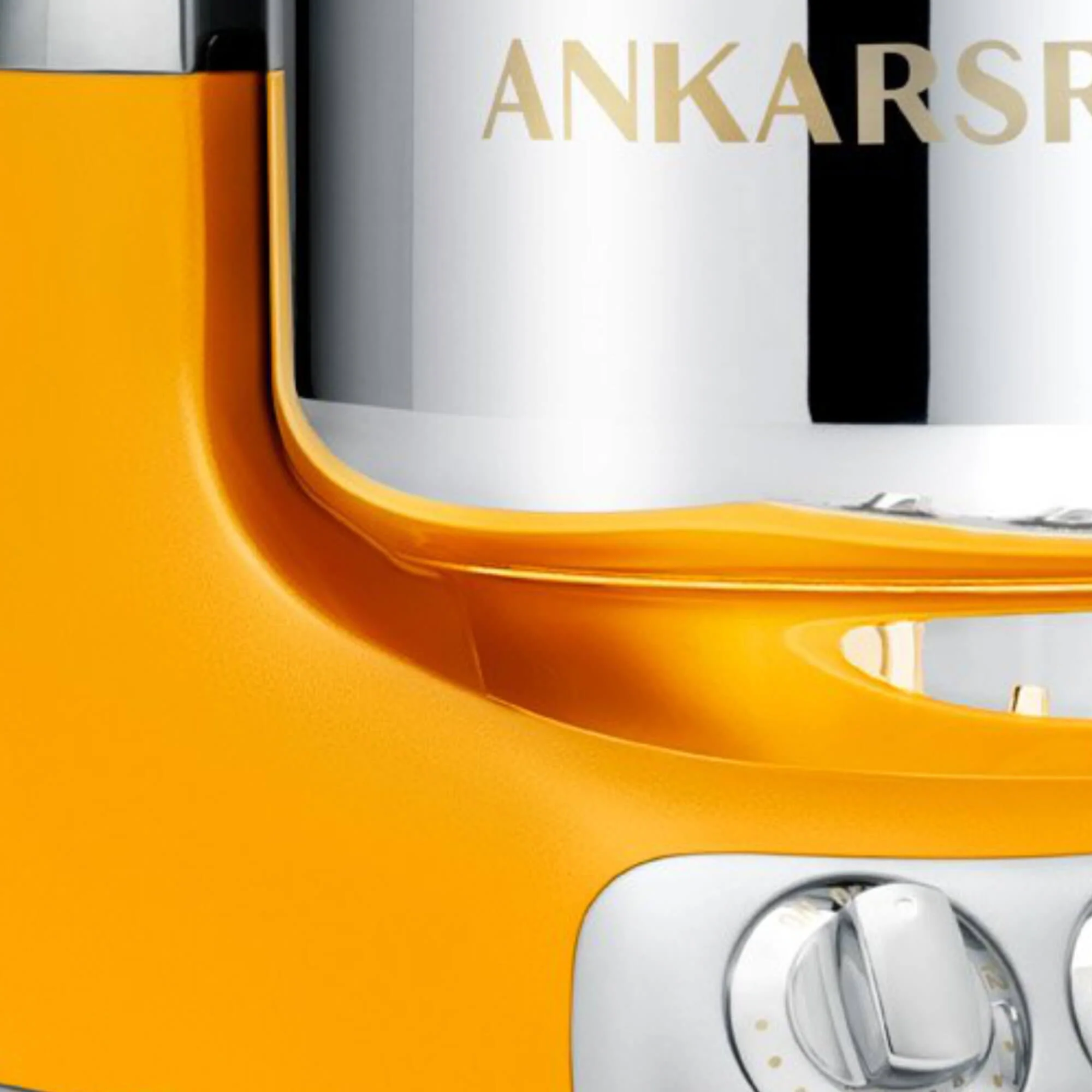 2025 Ankarsrum Assistent Original 6230 foodprocessor – retro design. 1500 W. 7 L skål i rustfrit stål. 16 tilbehør. 7 års garanti. Sunbeam Yellow