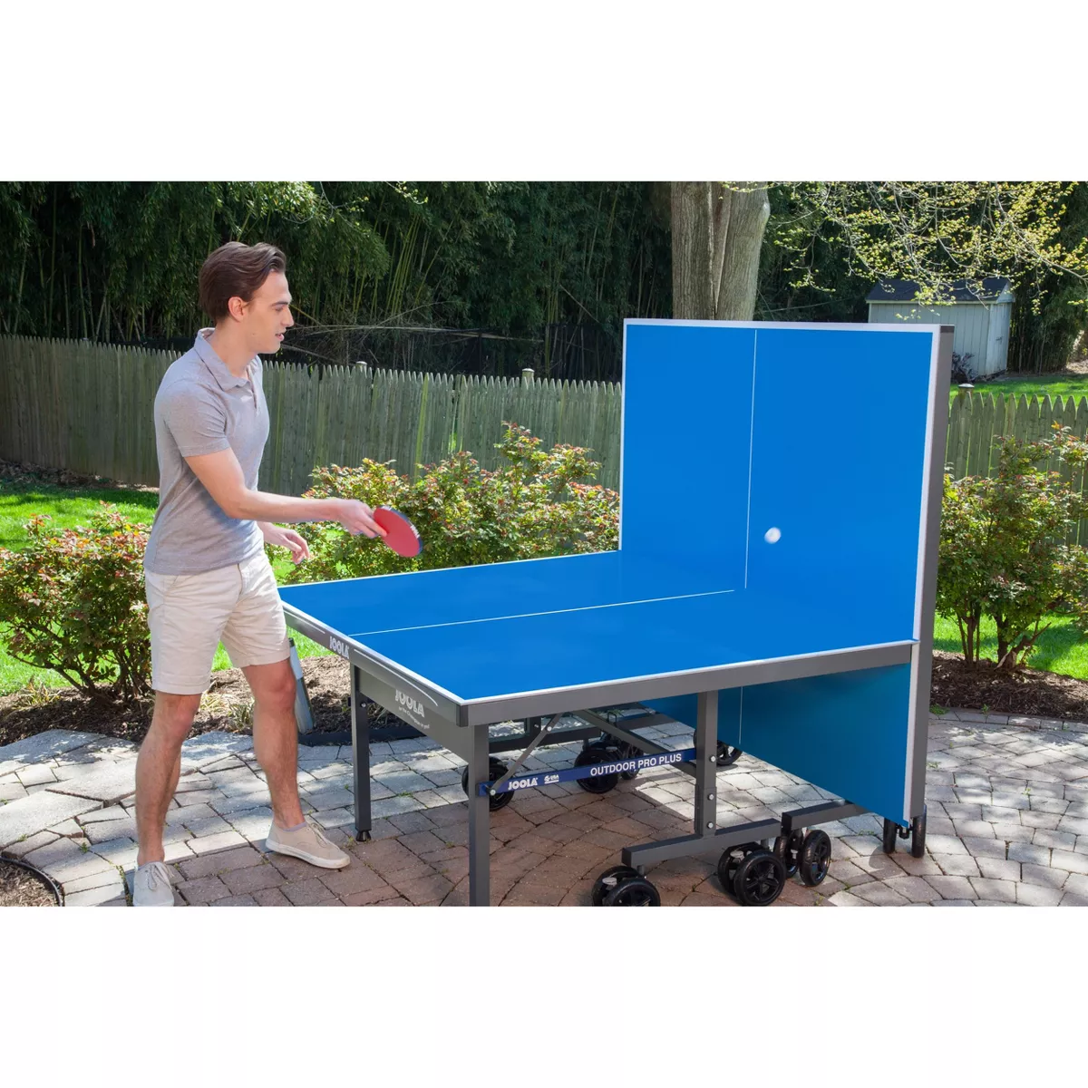 Table de ping-pong d'extérieur JOOLA Nova Pro Plus avec filet imperméable. 2,74 m x 1,52 m. Pliable. Surface en aluminium.